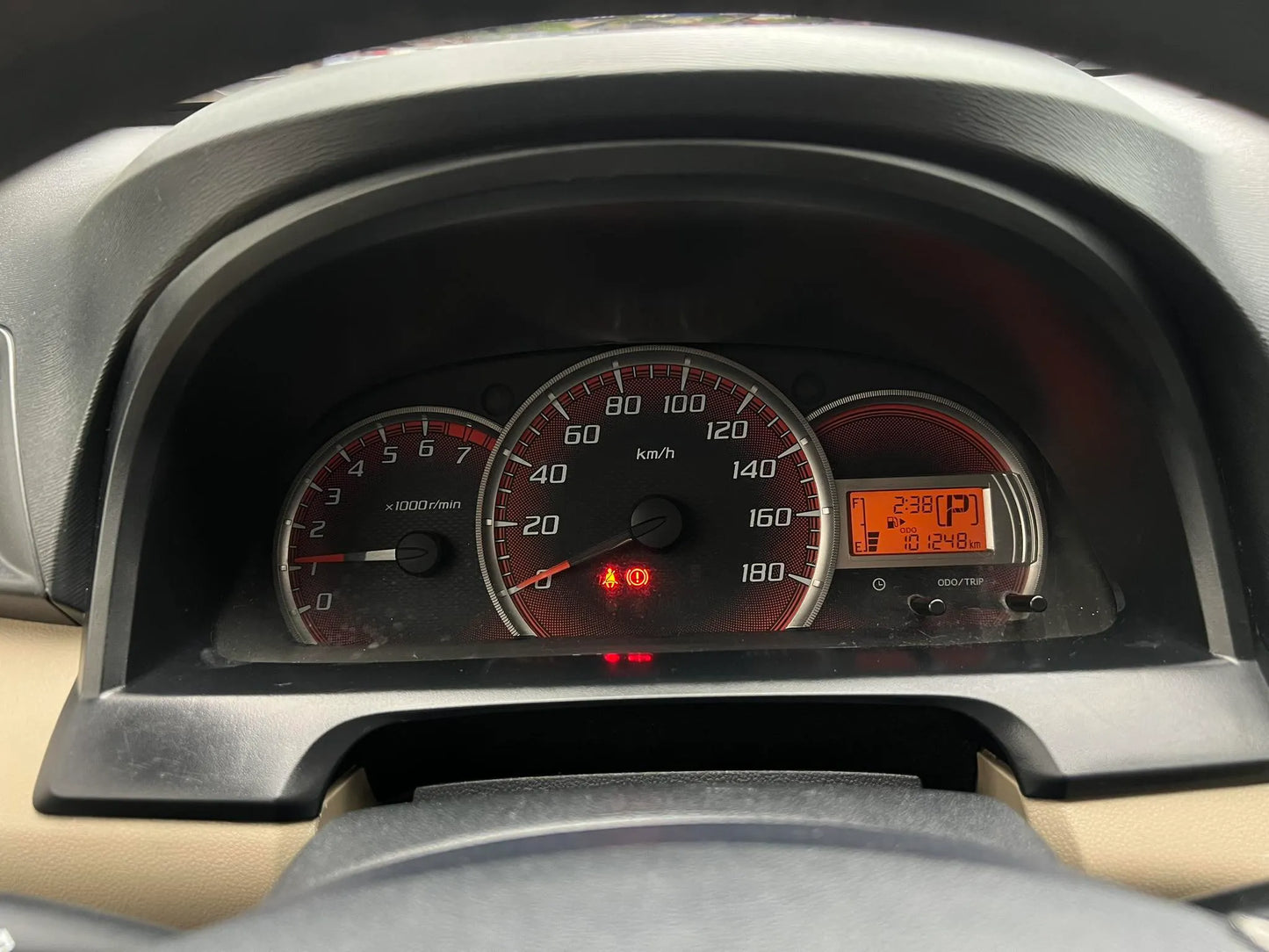 2013 TOYOTA AVANZA 1.5L G AUTOMATIC TRANSMISSION - Gold Aces Car Display Center