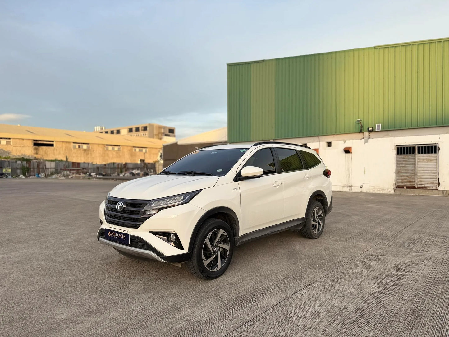 2019 TOYOTA RUSH G 1.5L GAS AUTOMATIC TRANSMISSION - Gold Aces Car Display Center