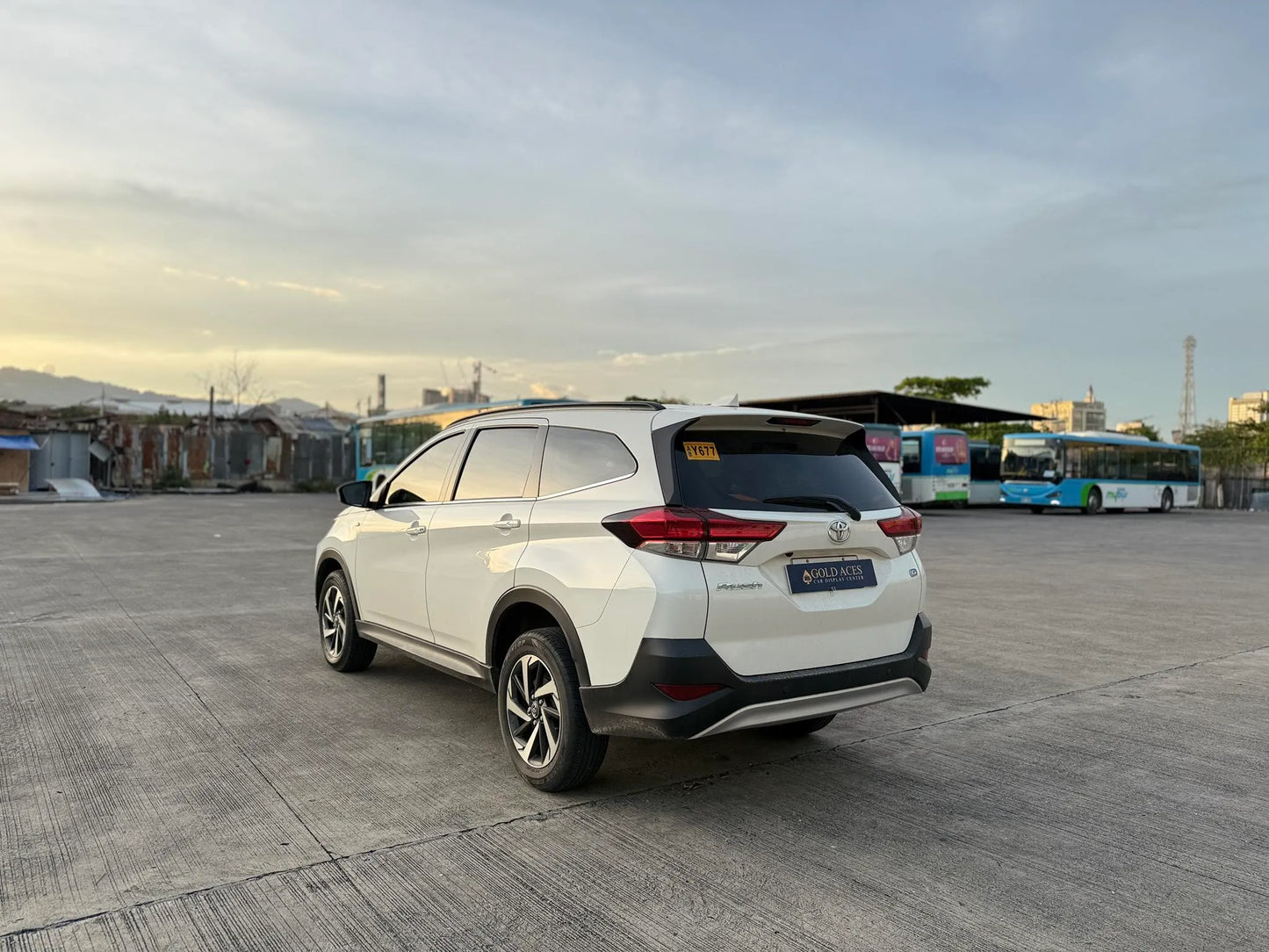 2019 TOYOTA RUSH G 1.5L GAS AUTOMATIC TRANSMISSION - Gold Aces Car Display Center