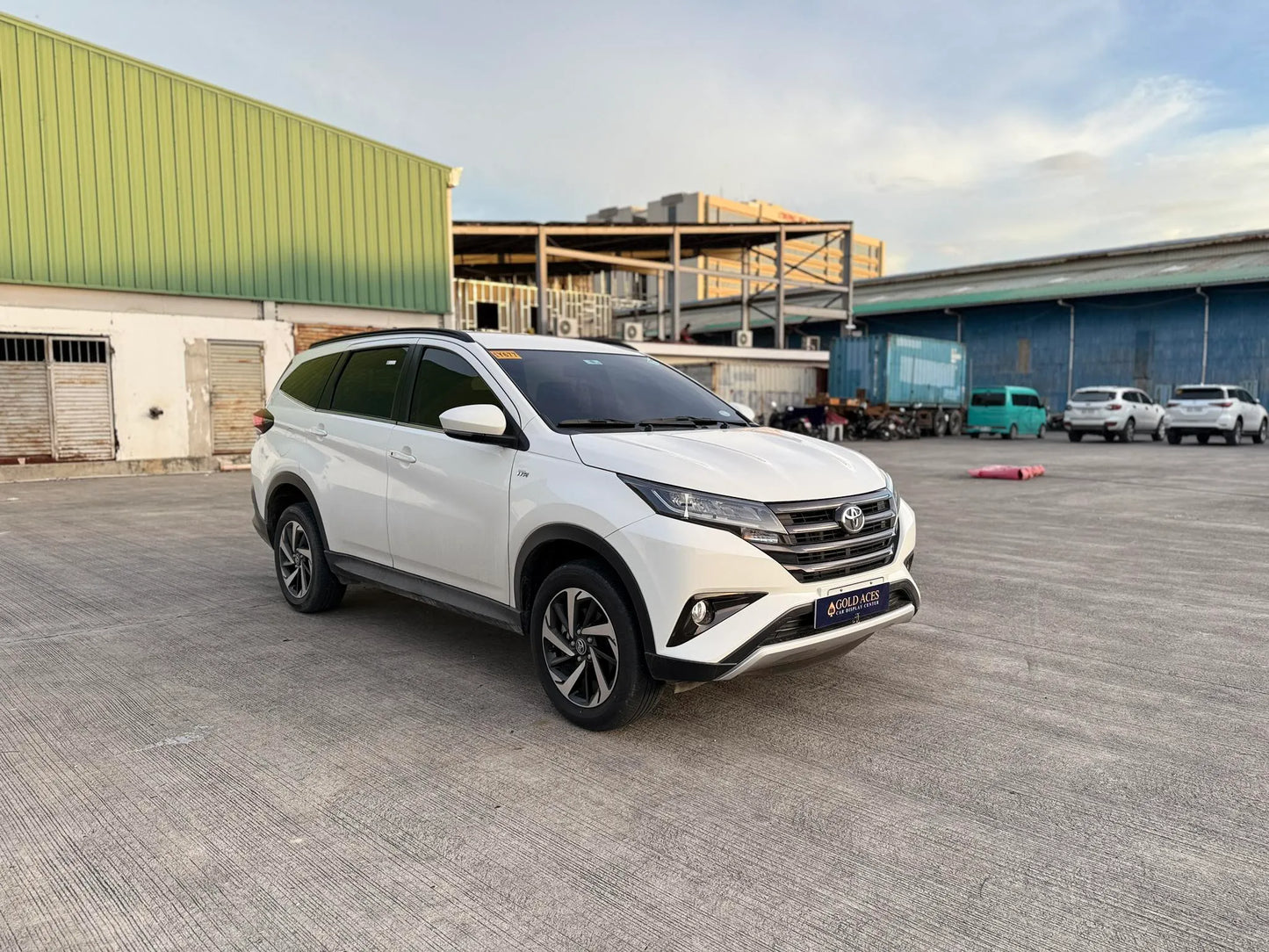 2019 TOYOTA RUSH G 1.5L GAS AUTOMATIC TRANSMISSION - Gold Aces Car Display Center
