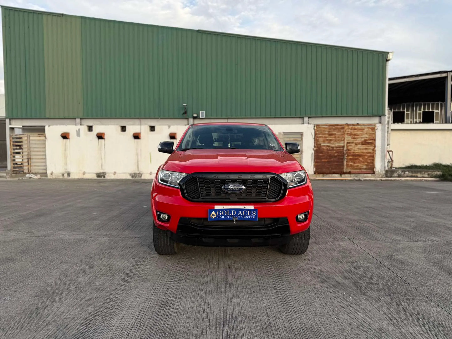 2020 FORD RANGER FX4 2.2L 4X2 AUTOMATIC TRANSMISSION (28T KMS ONLY!) - Gold Aces Car Display Center