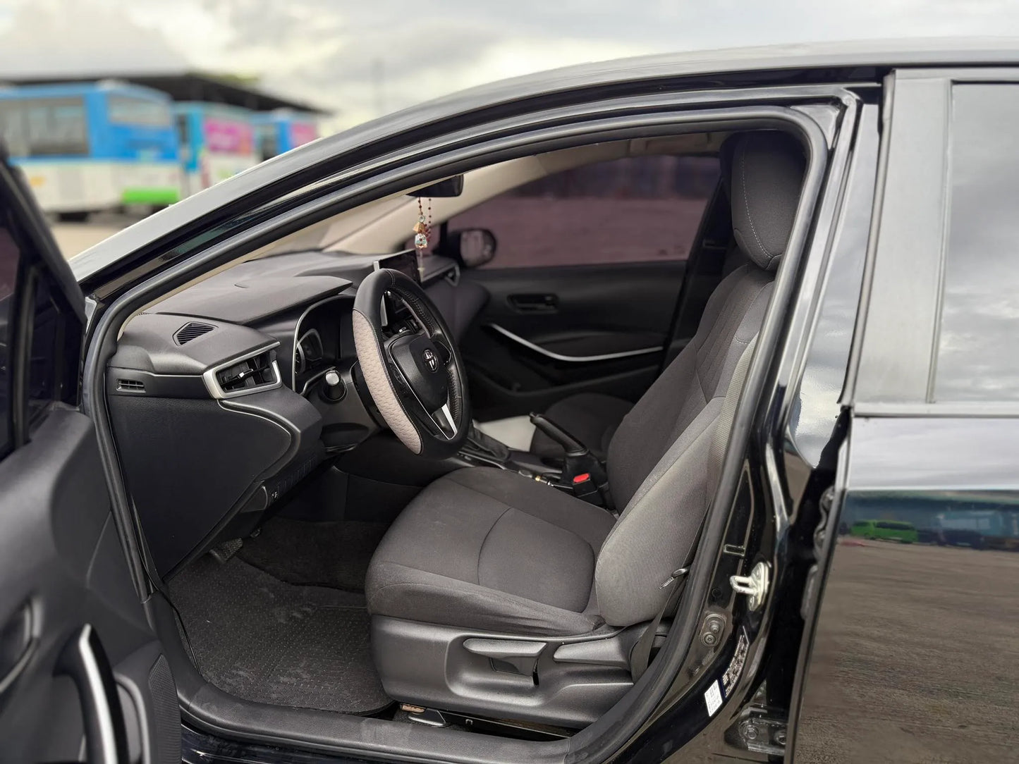 2020 TOYOTA ALTIS 1.6L G AUTOMATIC TRANSMISSION - Gold Aces Car Display Center