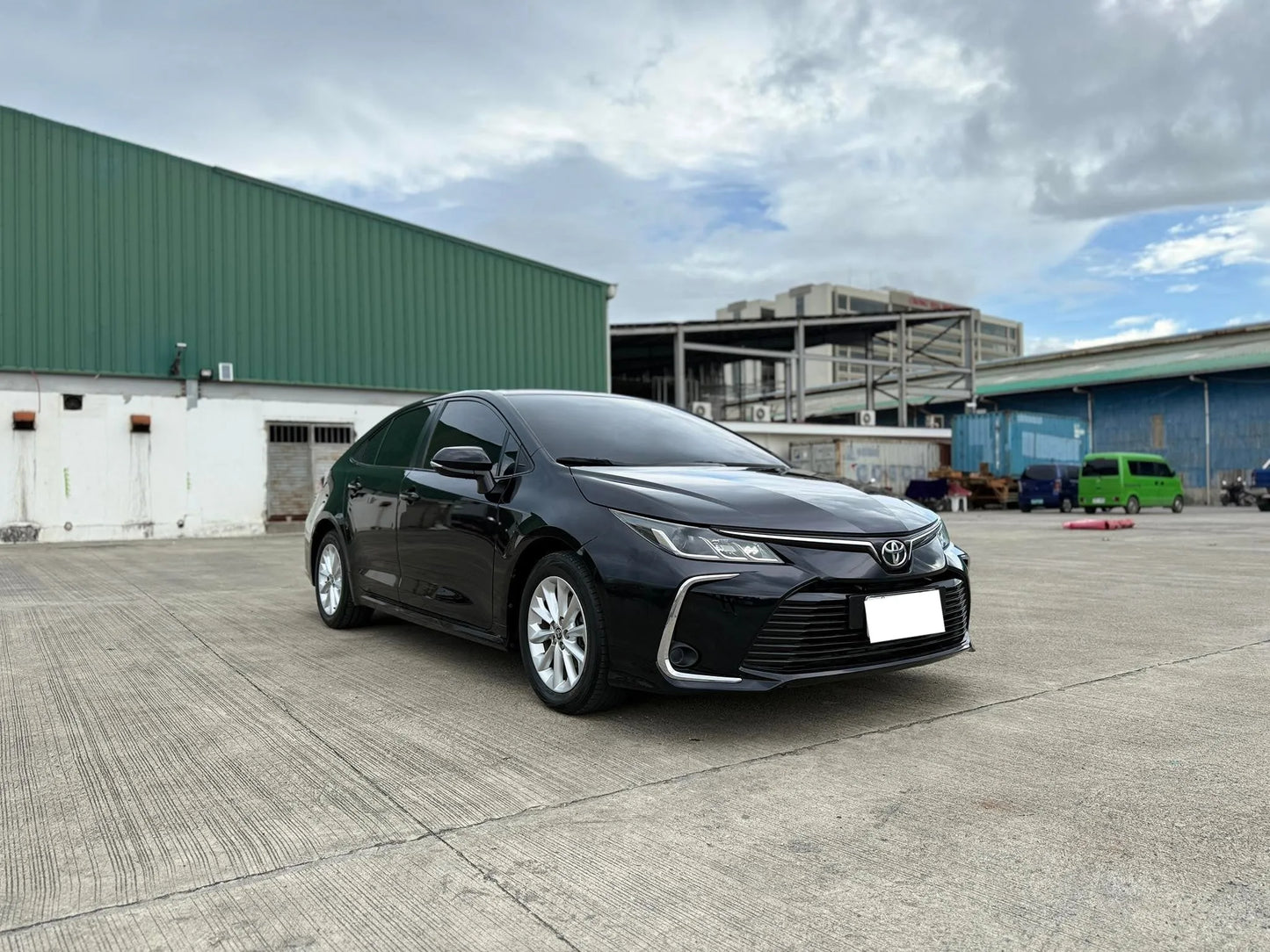 2020 TOYOTA ALTIS 1.6L G AUTOMATIC TRANSMISSION - Gold Aces Car Display Center