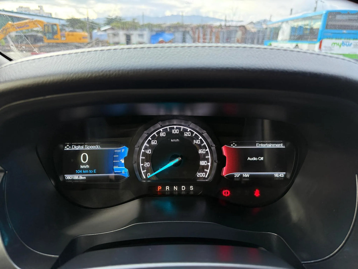 2021 FORD EVEREST TITANIUM 4X4 3.2L DSL 4X4 AUTOMATIC TRANSMISSION - Gold Aces Car Display Center