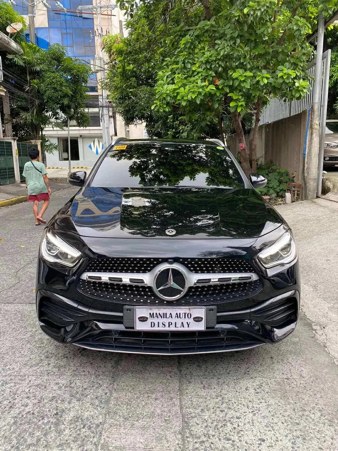2021 MERCEDES BENZ GLA CLASS GLA200 AMG LINE AUTOMATIC TRANSMISSION - Gold Aces Car Display Center