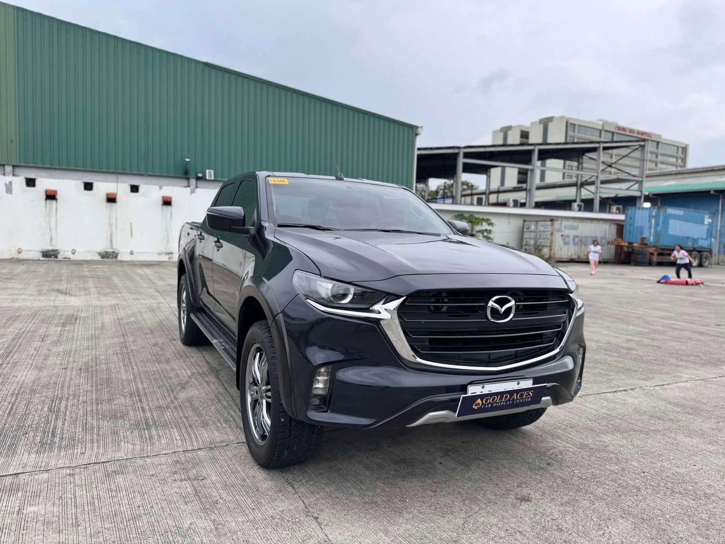 2022 MAZDA BT50 3.0L 4X2 AUTOMATIC TRANSMISSION (10T KMS ONLY!) - Gold Aces Car Display Center
