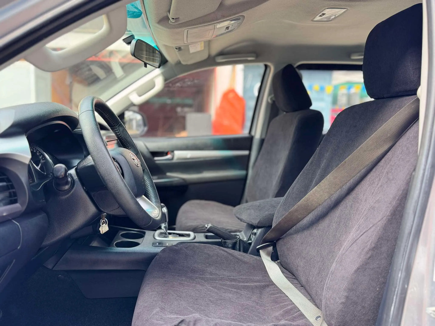 2022 TOYOTA HILUX G 2.4L AUTOMATIC TRANSMISSION - Gold Aces Car Display Center