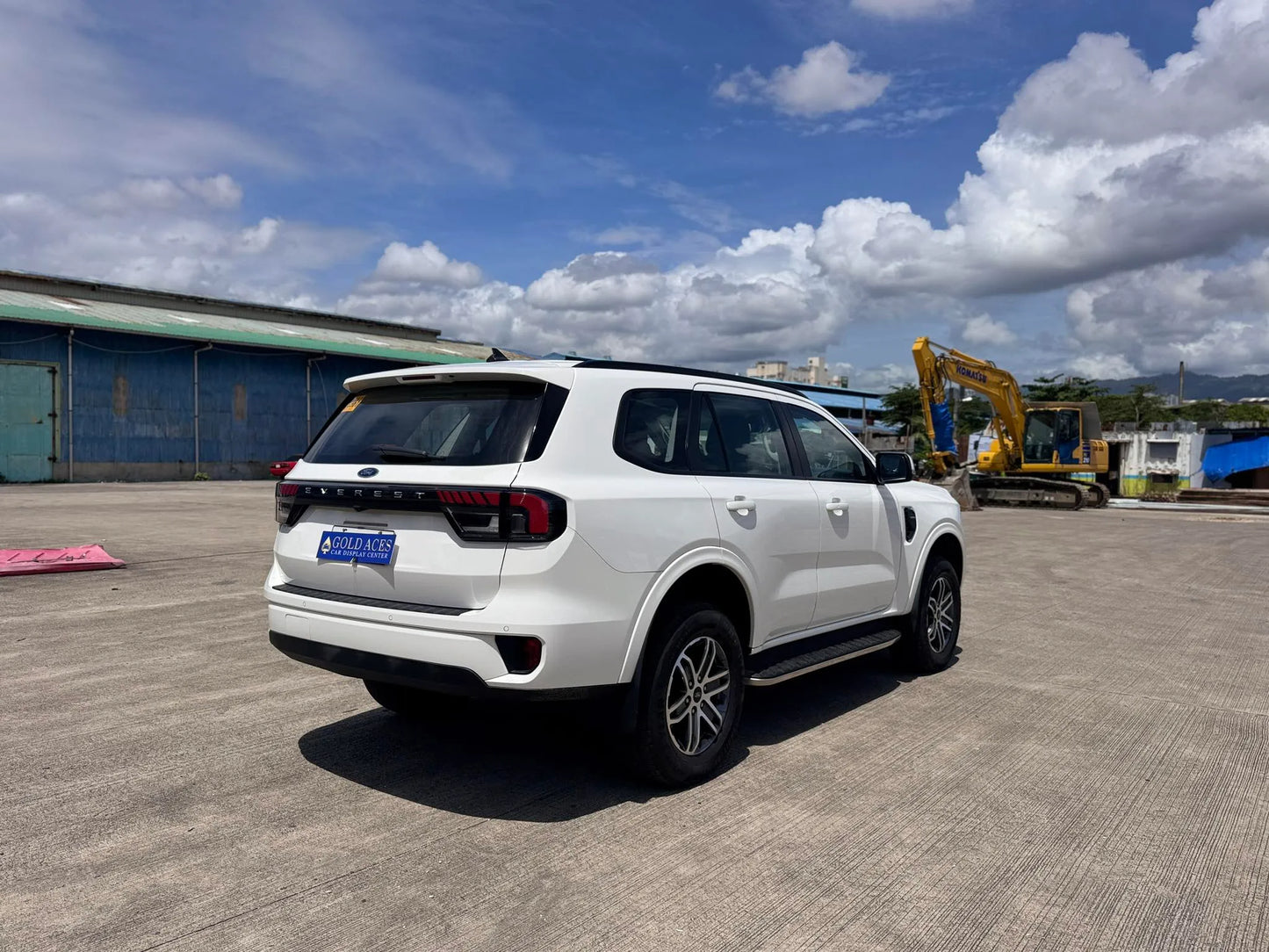 2023 FORD EVEREST LIMITED TURBO 2.0L DSL 4X2 AUTOMATIC TRANSMISSION (7T KMS ONLY!) - Gold Aces Car Display Center
