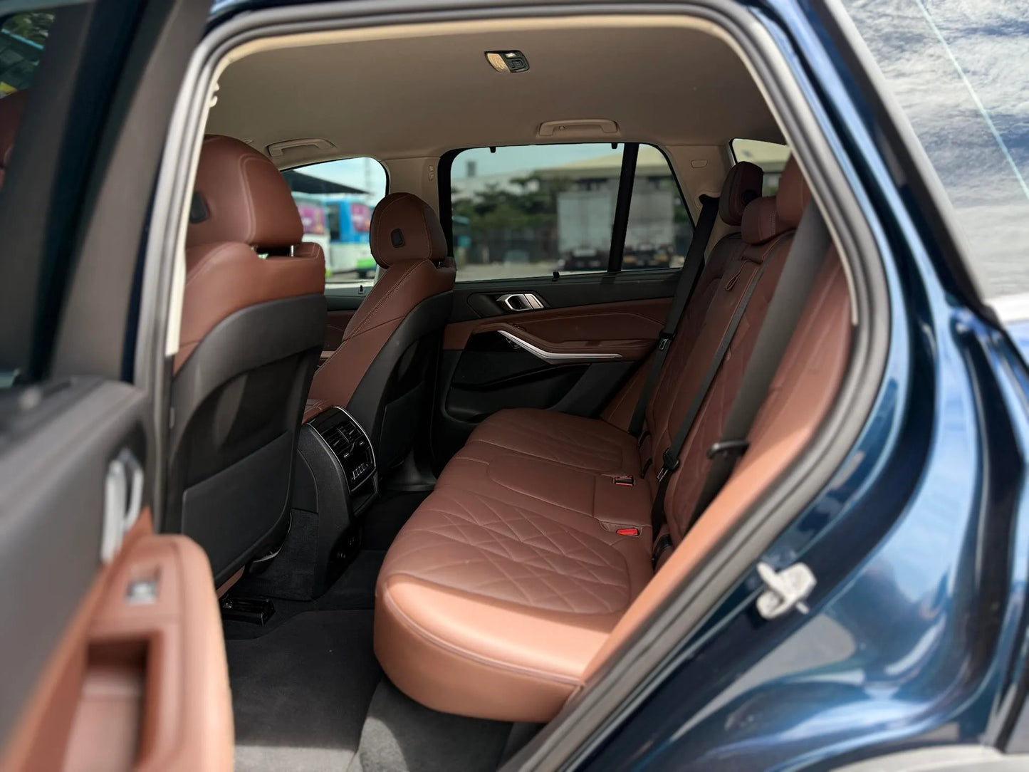 2024 BMW X5 XDRIVE 30D AUTOMATIC TRANSMISSION - Gold Aces Car Display Center