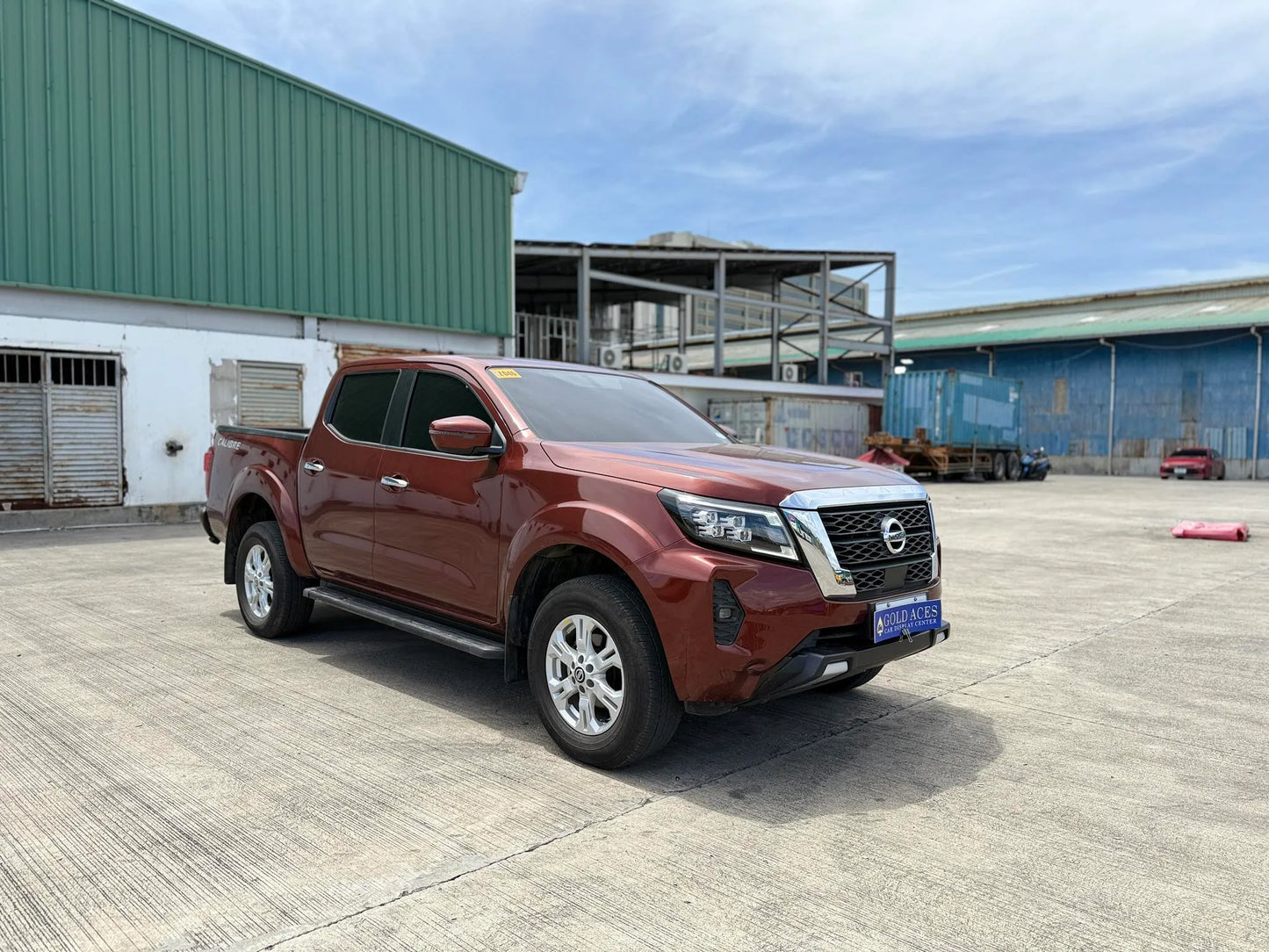 2024 NISSAN NAVARA 2.5L VE 4X2 AUTOMATIC TRANSMISSION - Gold Aces Car Display Center