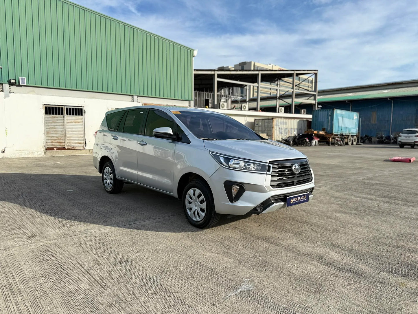 2025 TOYOTA INNOVA 2.8L XE AUTOMATIC TRANSMISSION - Gold Aces Car Display Center