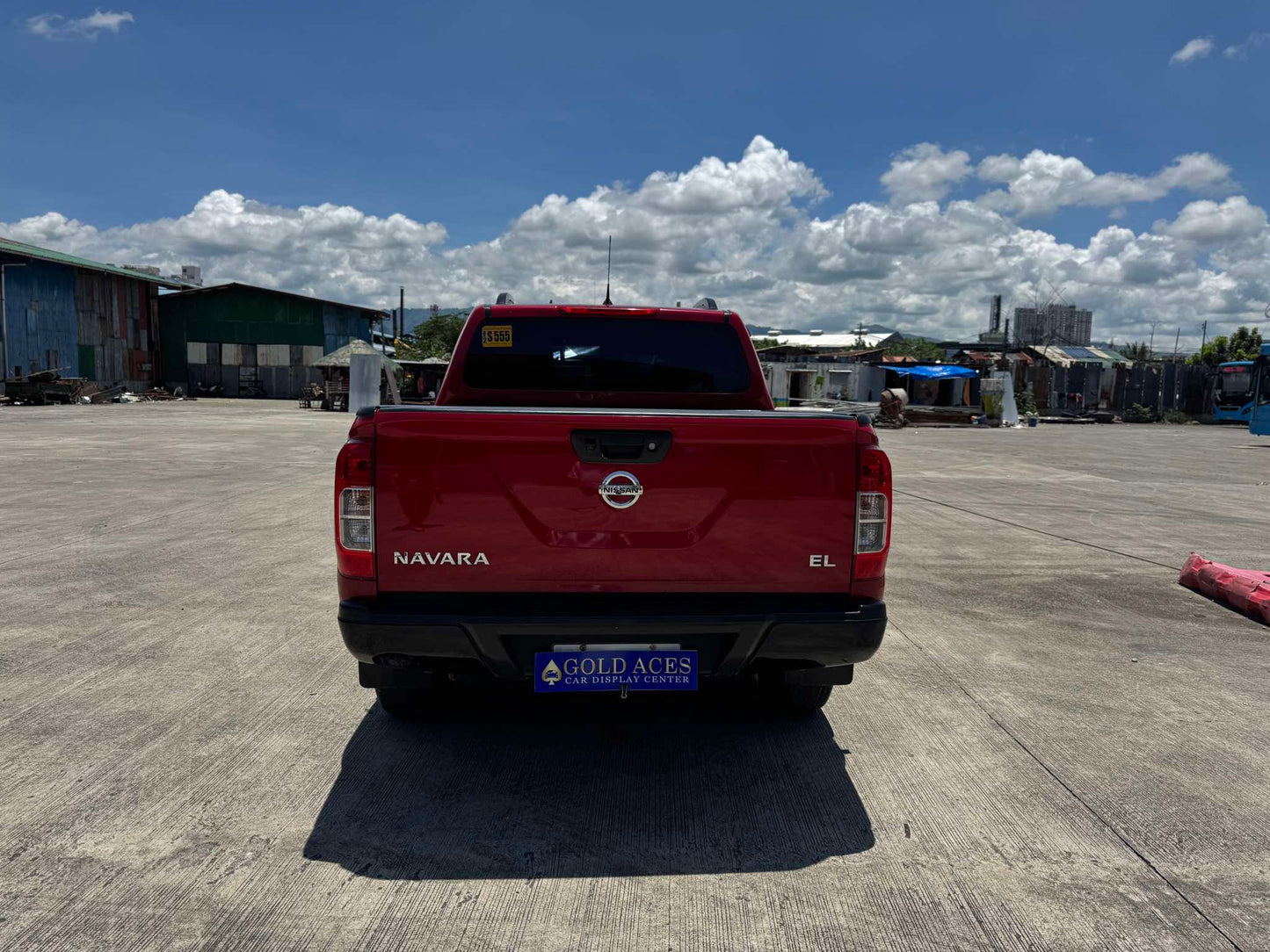 2020 NISSAN NAVARA 2.5L EL 4X2 AUTOMATIC TRANSMISSION Gold Aces Car Display Center