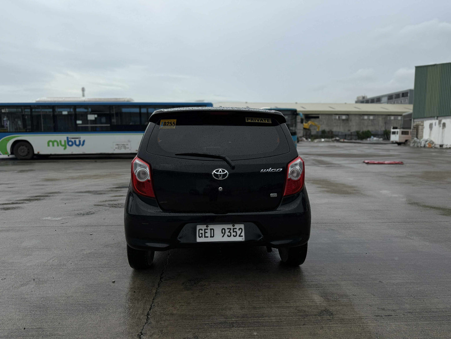 2016 TOYOTA WIGO G 1.0L MANUAL TRANSMISSION (35T KMS ONLY!) Gold Aces Car Display Center