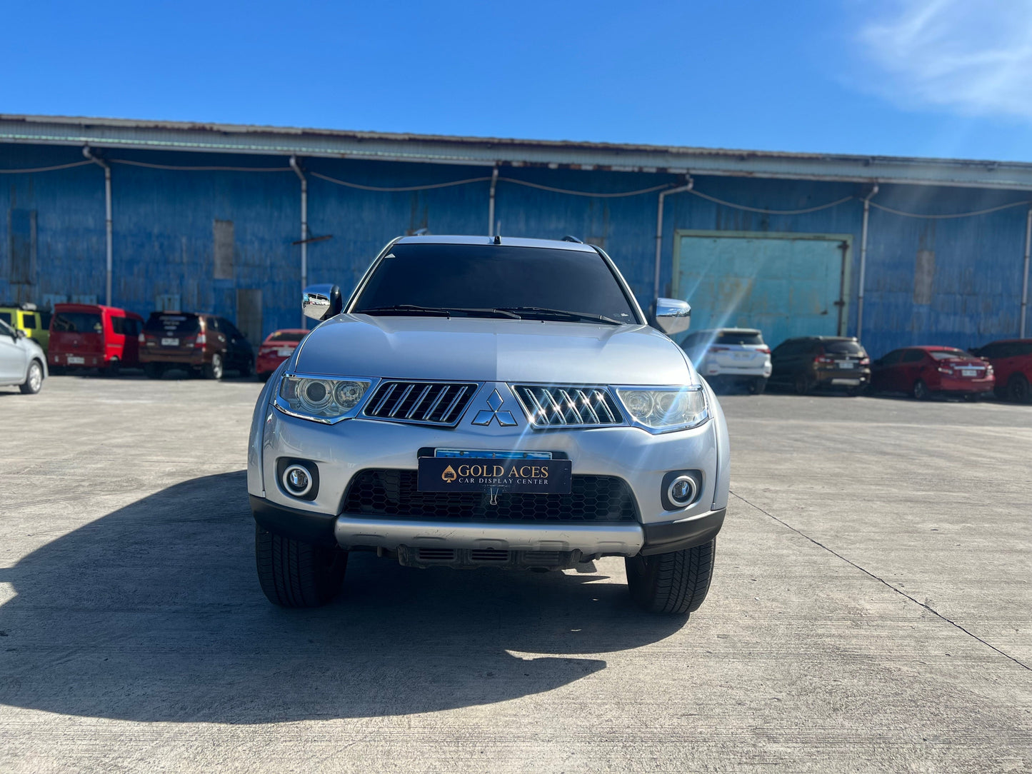2010 MITSUBISHI MONTERO GLS 2.5L DSL AUTOMATIC TRANSMISSION Gold Aces Car Display Center
