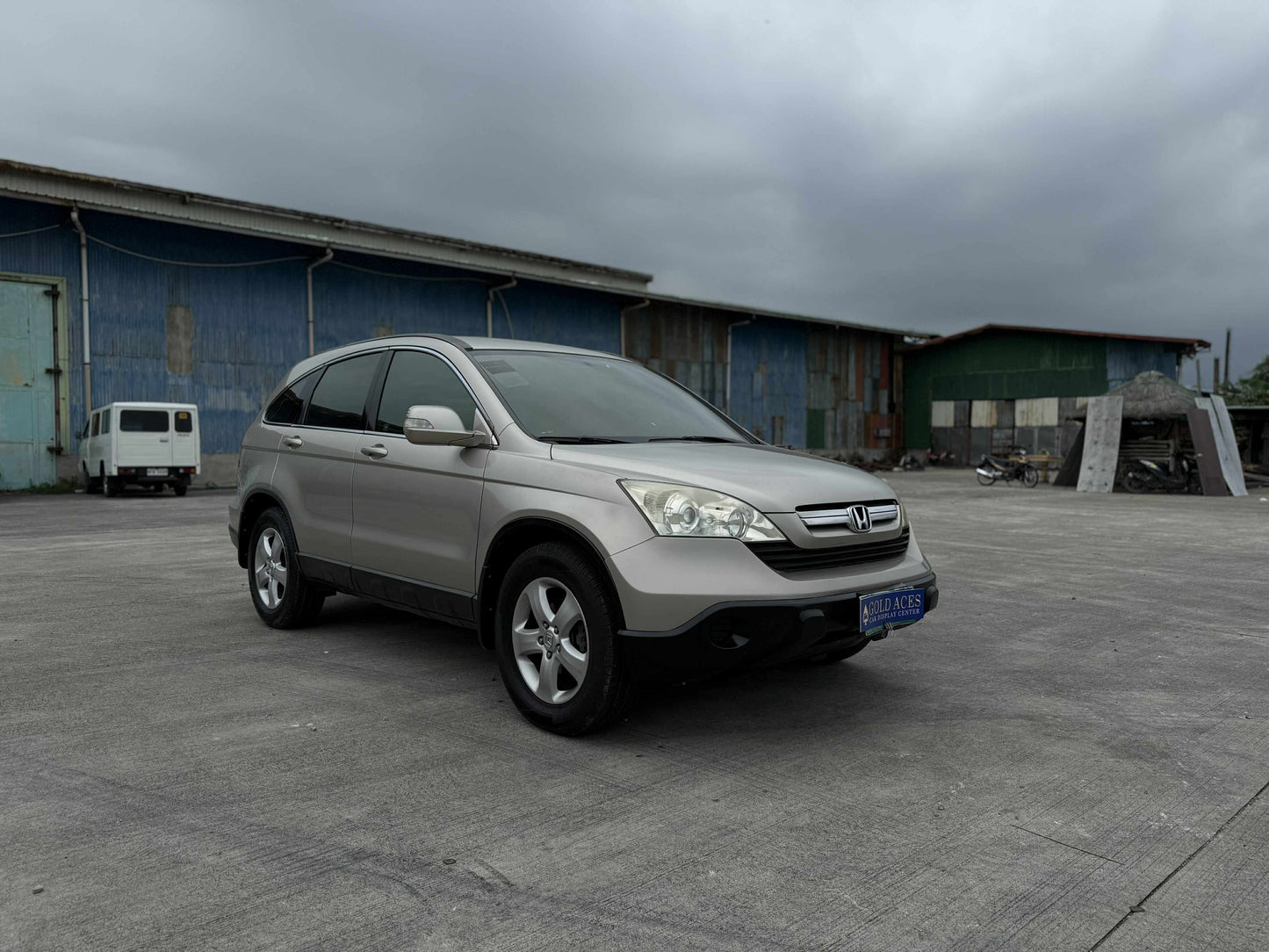 2007 HONDA CRV 2.0L 4X2 AUTOMATIC TRANSMISSION Gold Aces Car Display Center