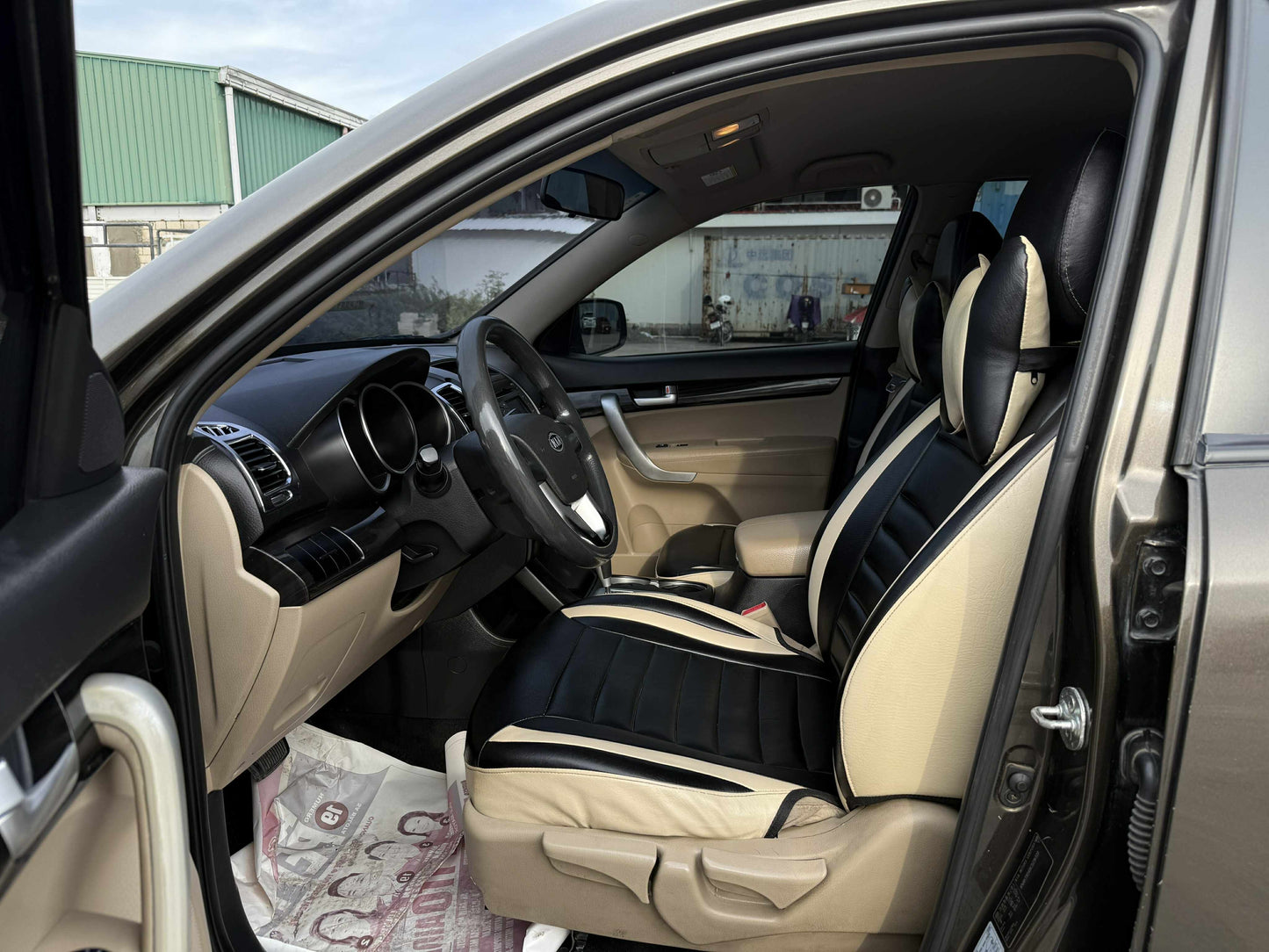 2012 KIA SORENTO LX 2.2L CRDI AUTOMATIC TRANSMISSION Gold Aces Car Display Center