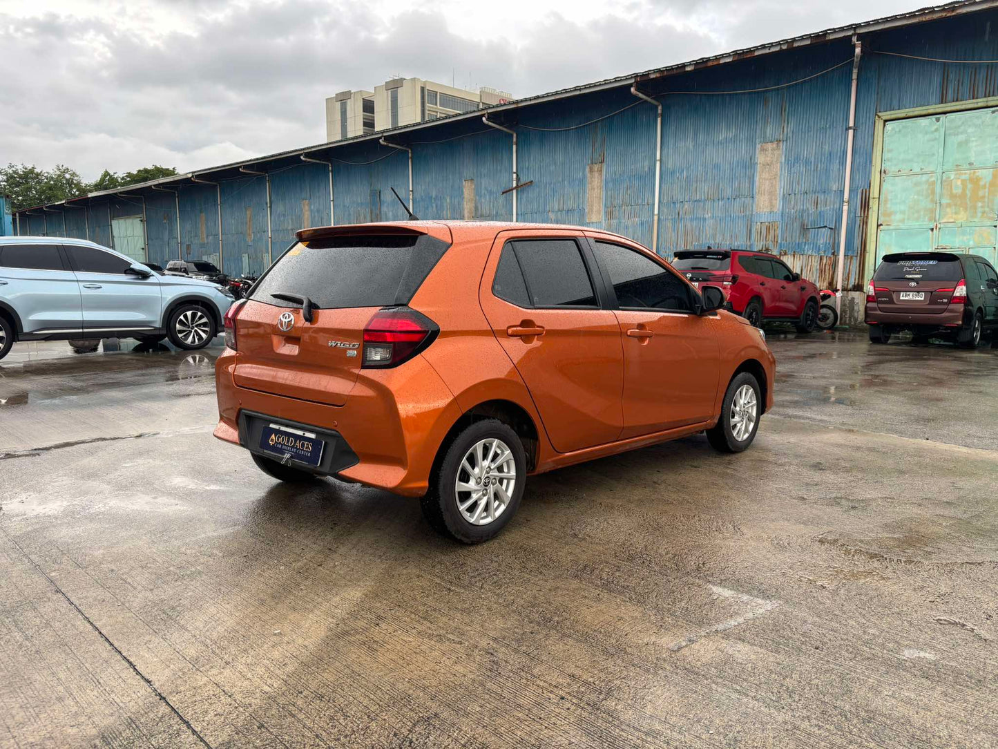 2023 TOYOTA VELOZ 1.5L CVT AUTOMATIC TRANSMISSION (7T KMS ONLY!) Gold Aces Car Display Center