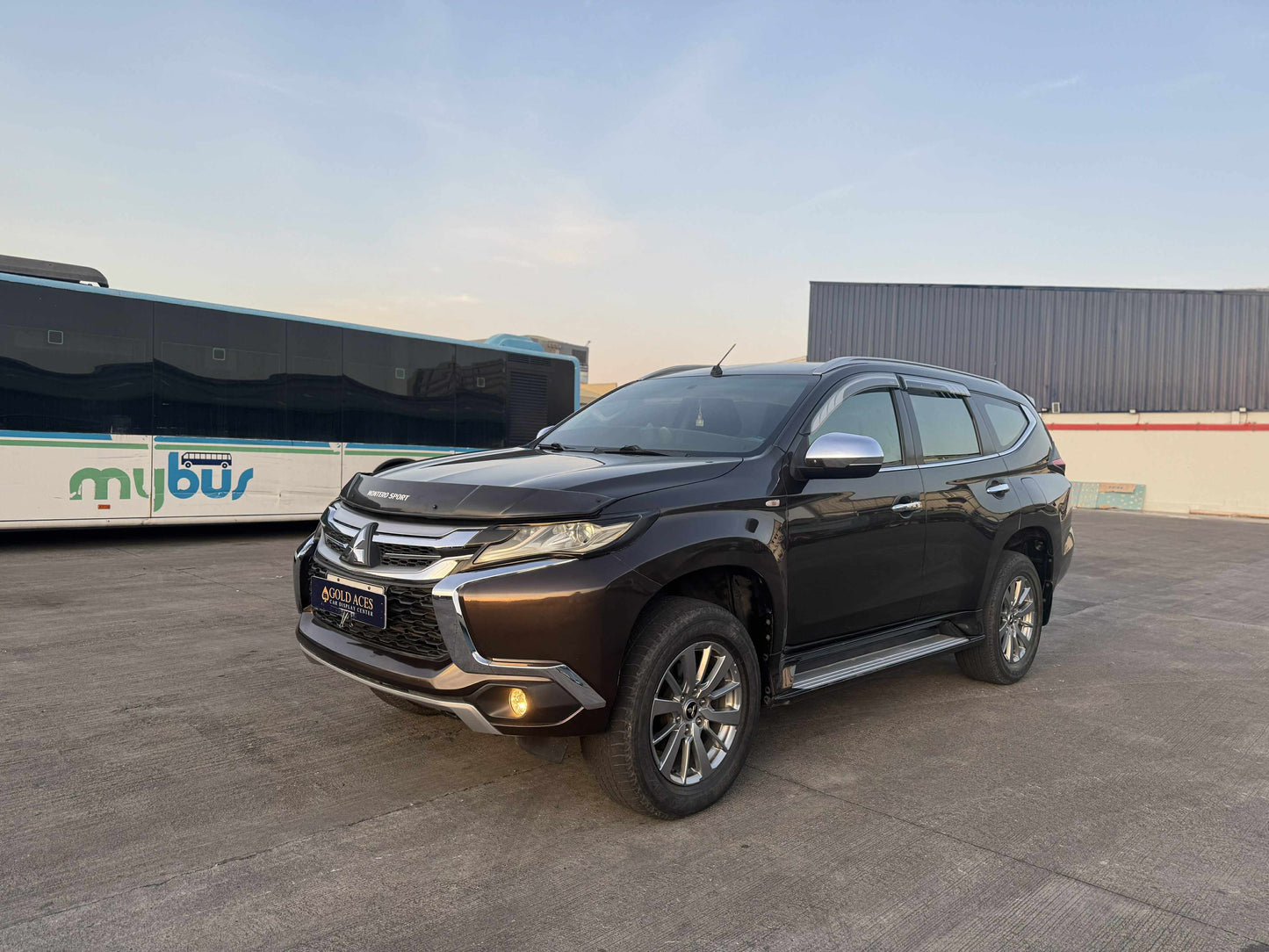 2016 MITSUBISHI MONTERO SPORTS GLS 2.4L DSL AUTOMATIC TRANSMISSION Gold Aces Car Display Center