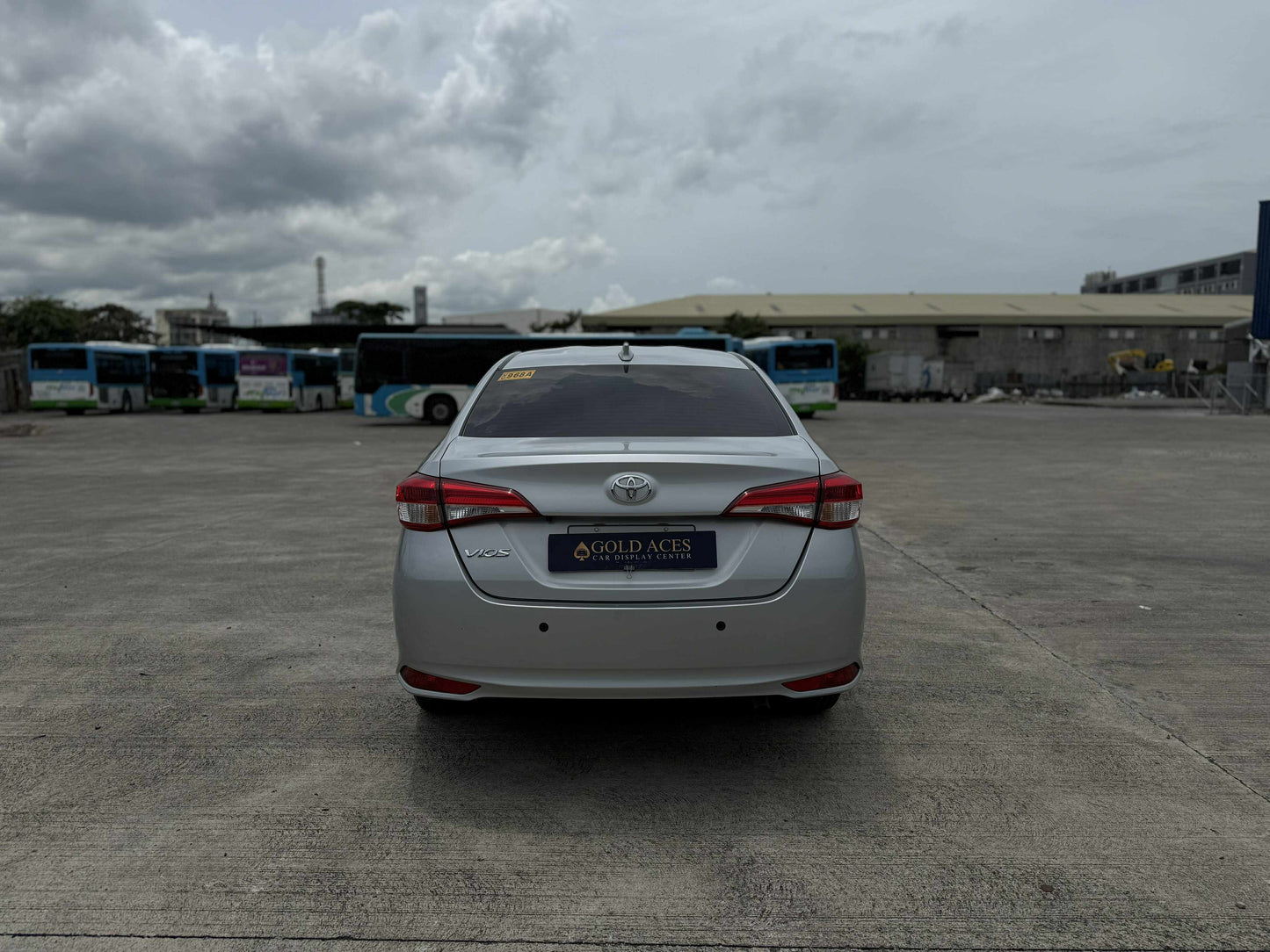 2025 TOYOTA VIOS 1.3L XLE AUTOMATIC TRANSMISSION (2TKMS ONLY!) Gold Aces Car Display Center