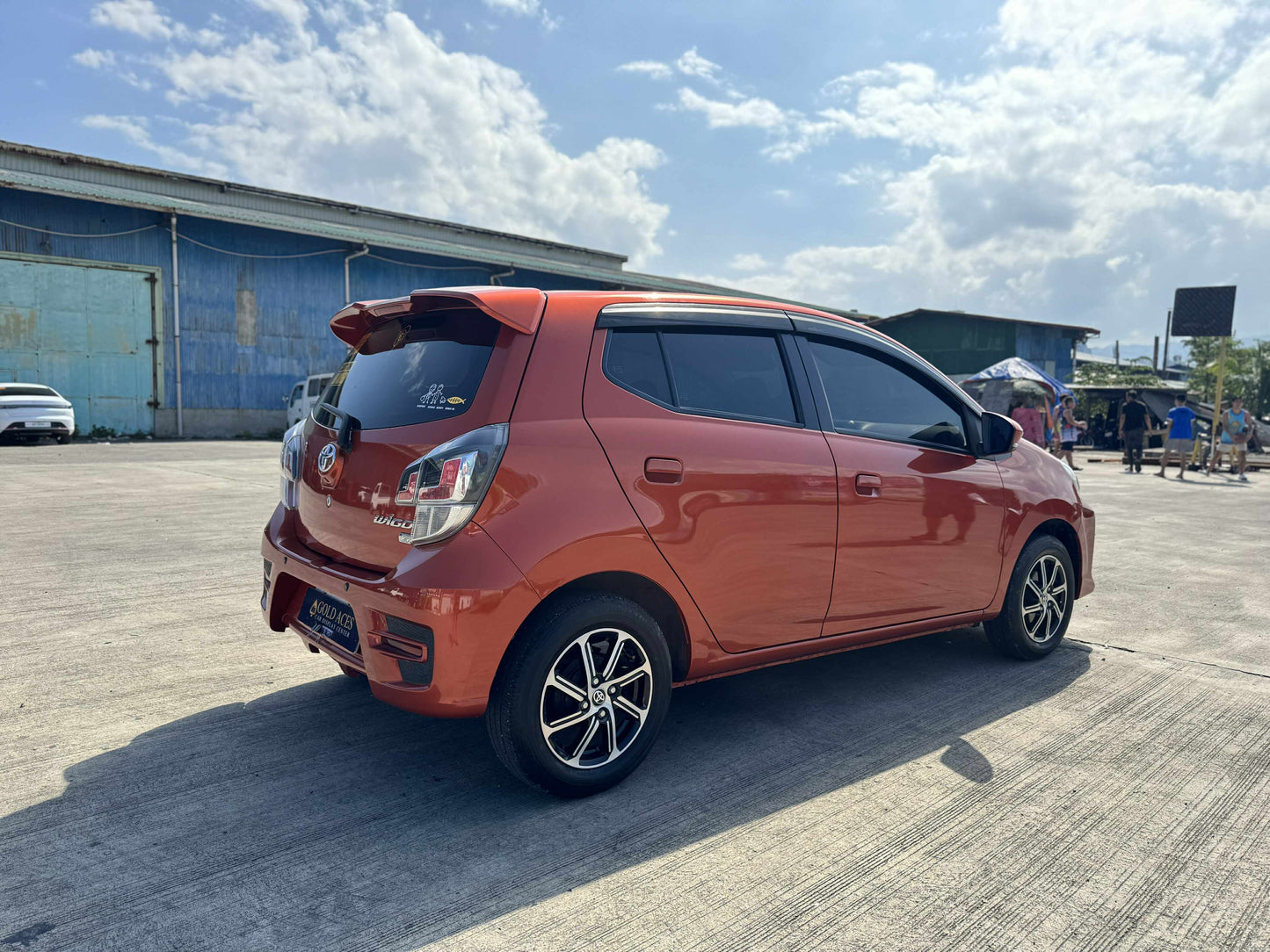 2022 TOYOTA WIGO G 1.0L AUTOMATIC TRANSMISSION (5T KMS ONLY!) Gold Aces Car Display Center