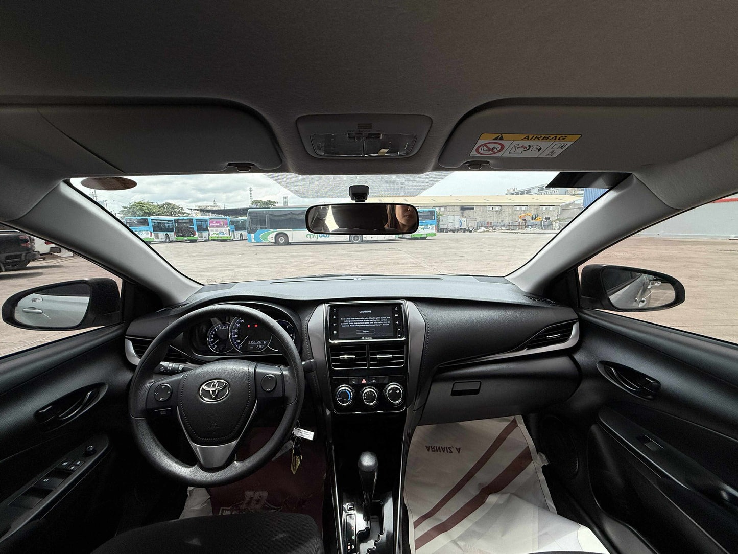 2025 TOYOTA VIOS 1.3L XLE AUTOMATIC TRANSMISSION (2TKMS ONLY!) Gold Aces Car Display Center