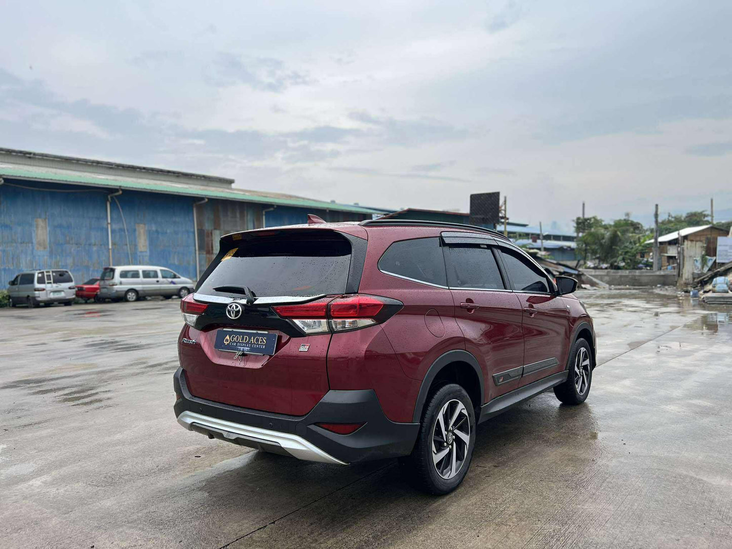 2023 TOYOTA RUSH 1.5L GRS AUTOMATIC TRANSMISSION (11T KMS ONLY!) Gold Aces Car Display Center