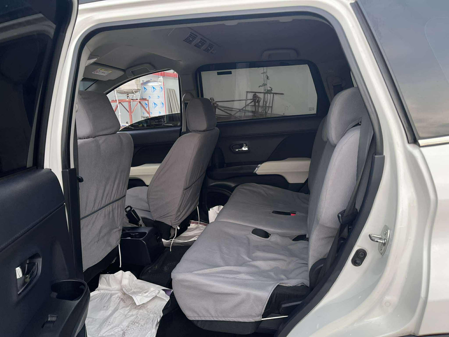 2019 TOYOTA RUSH 1.5L G AUTOMATIC TRANSMISSION (35T KMS ONLY!) Gold Aces Car Display Center