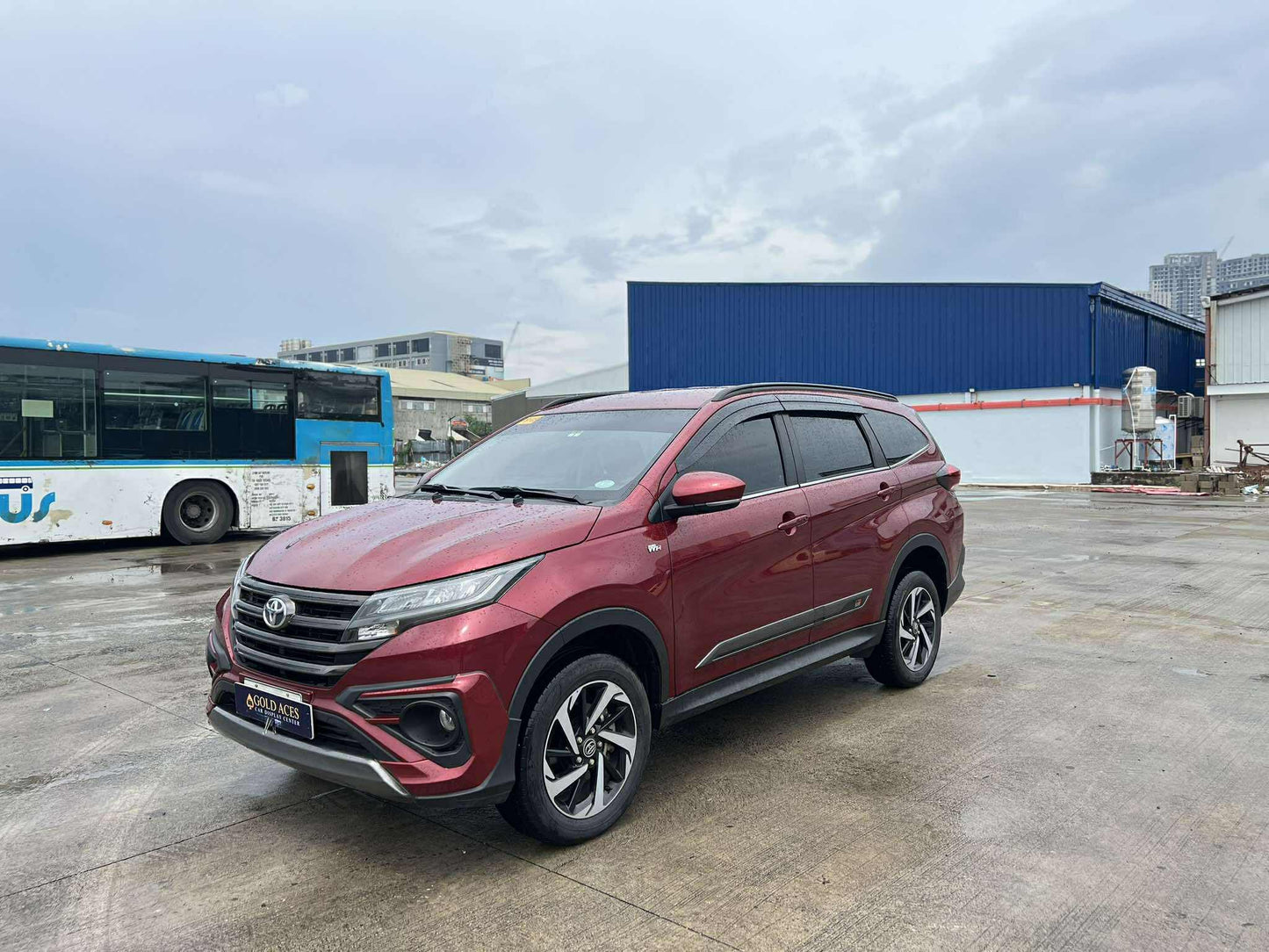 2023 TOYOTA RUSH 1.5L GRS AUTOMATIC TRANSMISSION (11T KMS ONLY!) Gold Aces Car Display Center