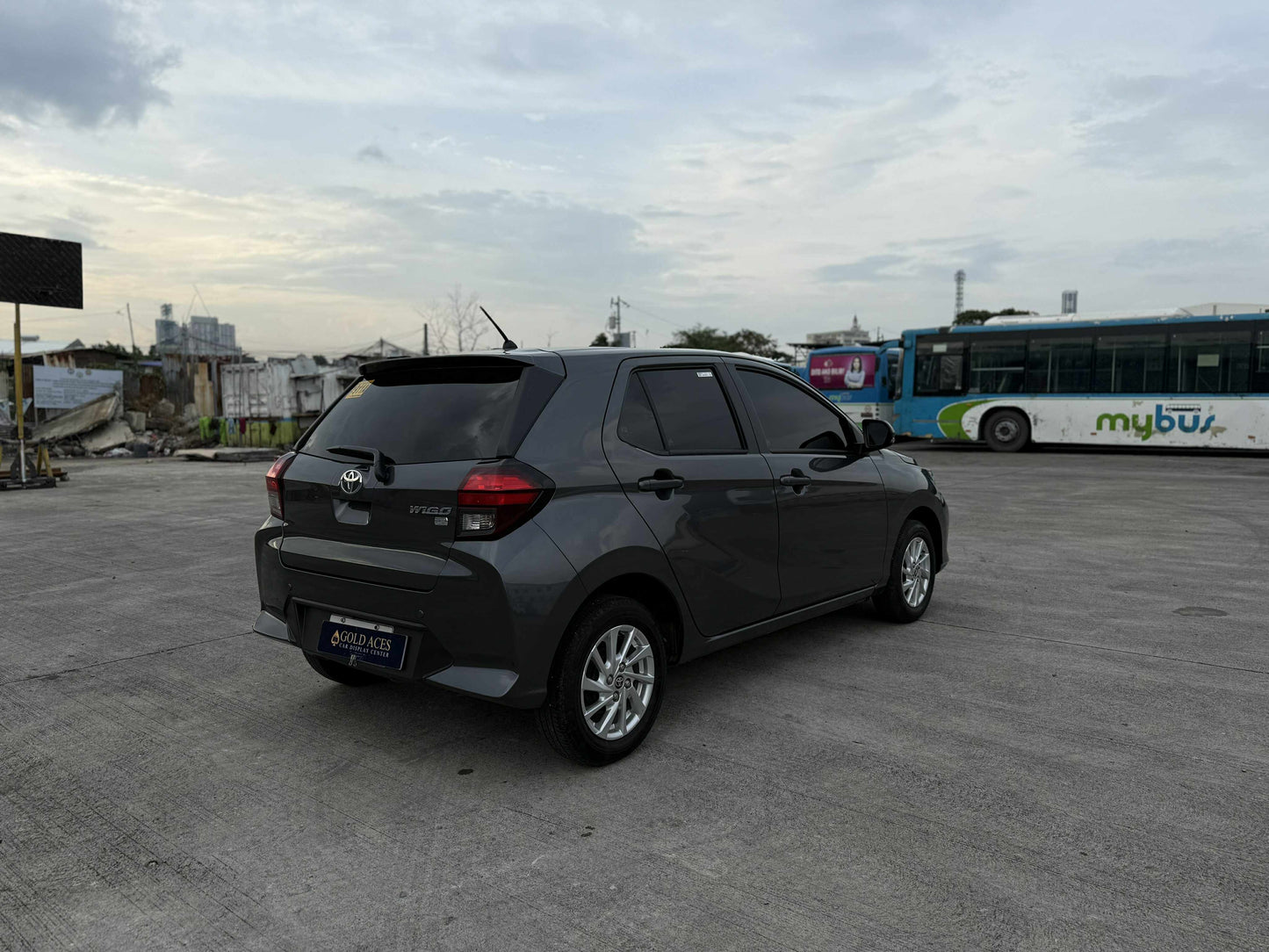 2024 TOYOTA WIGO G 1.0L AUTOMATIC TRANSMISSION (7T KMS ONLY!) Gold Aces Car Display Center