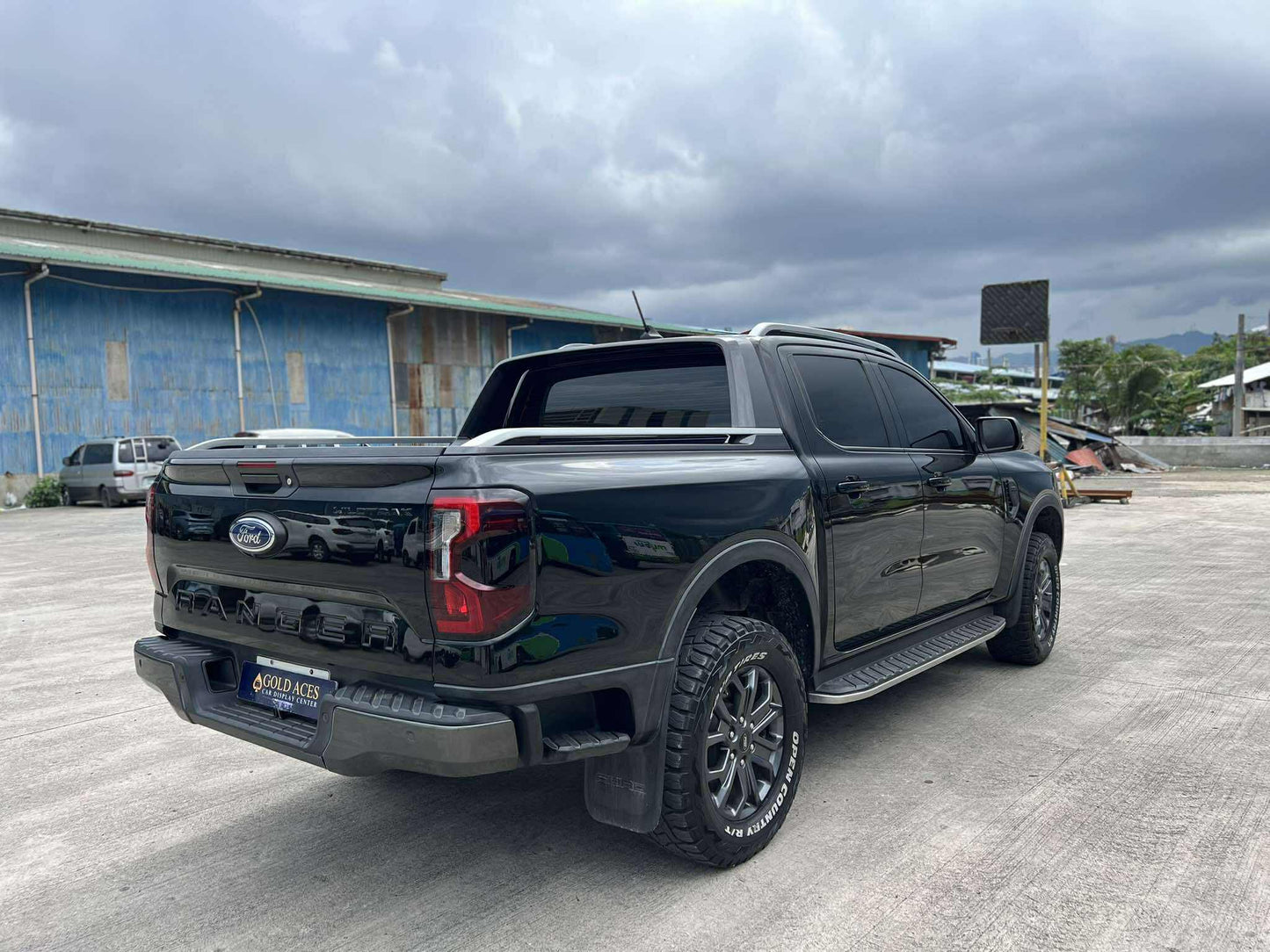 2023 FORD RANGER WILDTRAK 2.0L 4X2 DSL AUTOMATIC TRANSMISSION Gold Aces Car Display Center