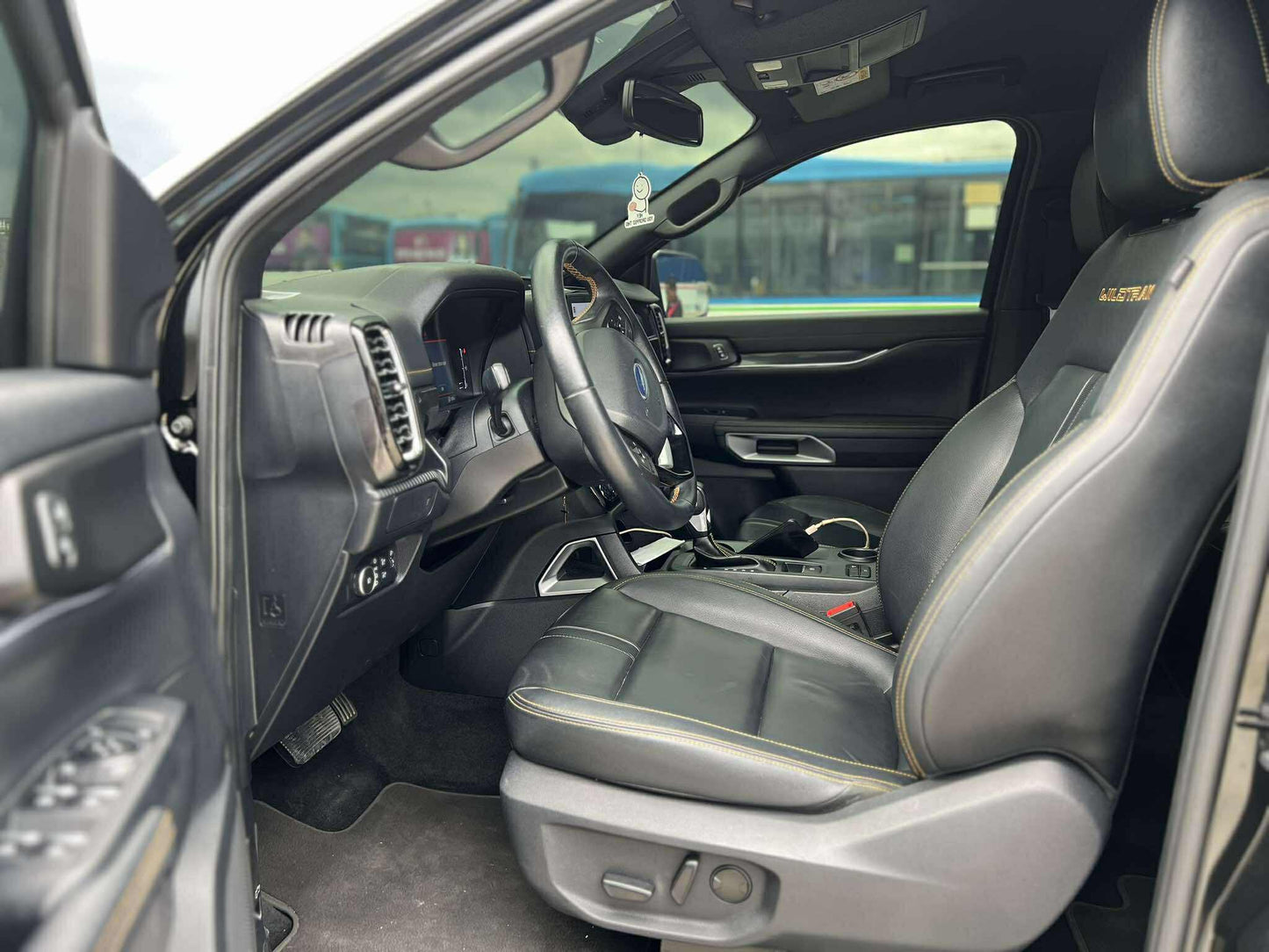 2023 FORD RANGER WILDTRAK 2.0L 4X2 DSL AUTOMATIC TRANSMISSION Gold Aces Car Display Center