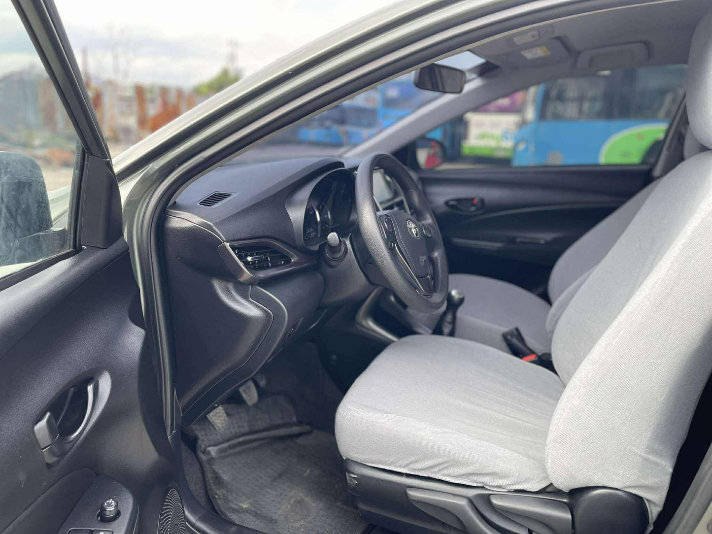 2022 TOYOTA VIOS 1.3L E MANUAL TRANSMISSION Gold Aces Car Display Center