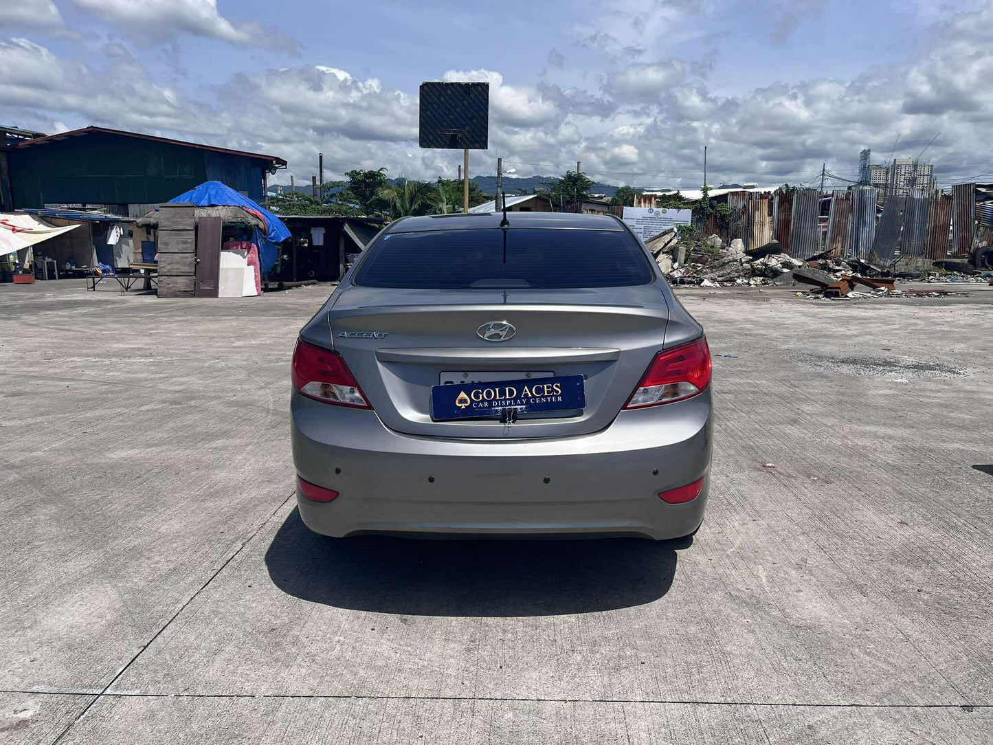 2018 HYUNDAI ACCENT 1.4L GL AUTOMATIC TRANSMISSION Gold Aces Car Display Center
