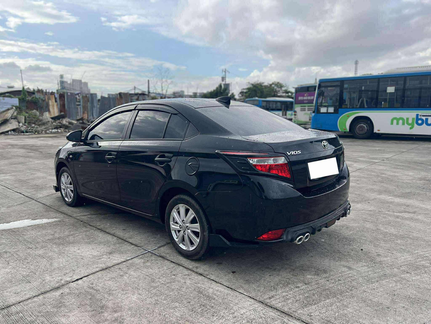 2018 TOYOTA VIOS 1.3L E AUTOMATIC TRANSMISSION Gold Aces Car Display Center