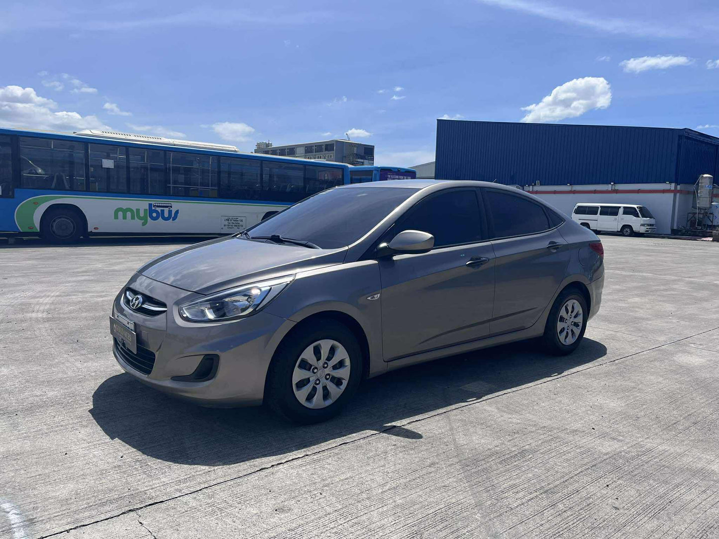 2018 HYUNDAI ACCENT 1.4L GL AUTOMATIC TRANSMISSION Gold Aces Car Display Center