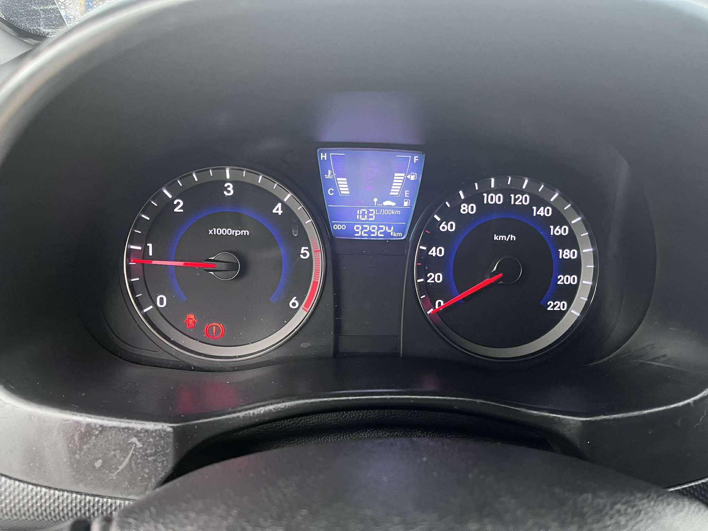 2014 HYUNDAI ACCENT 1.6L HB MANUAL TRANSMISSION HYUNDAI