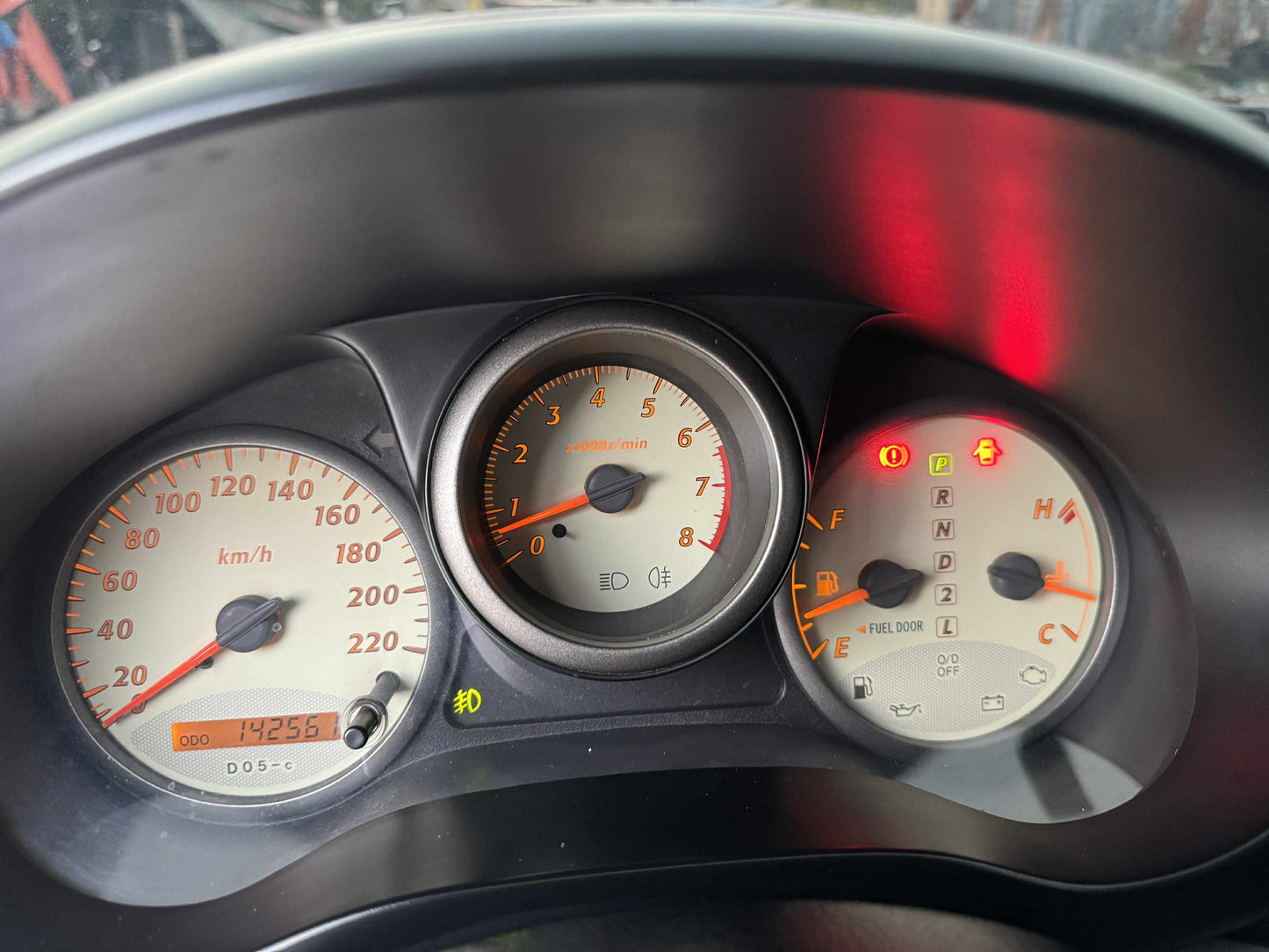 2003 TOYOTA RAV4 2.0L AUTOMATIC TRANSMISSION Gold Aces Car Display Center