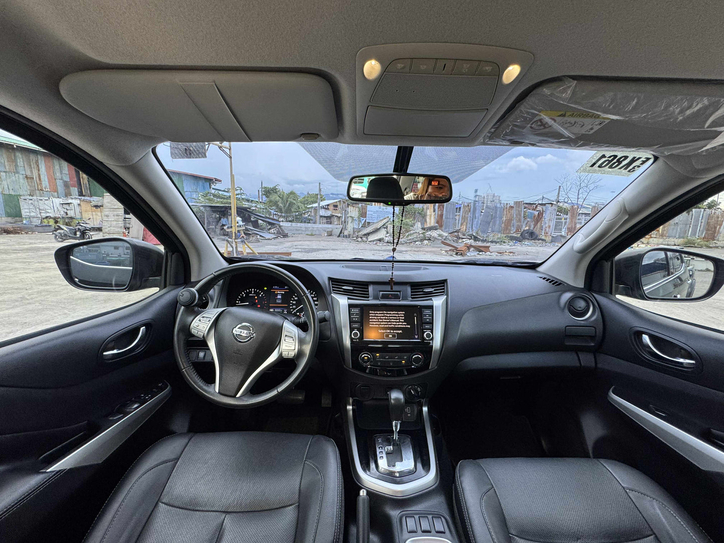 2020 NISSAN NAVARA 2.5L4X4 VL AUTOMATIC TRANSMISSION Gold Aces Car Display Center