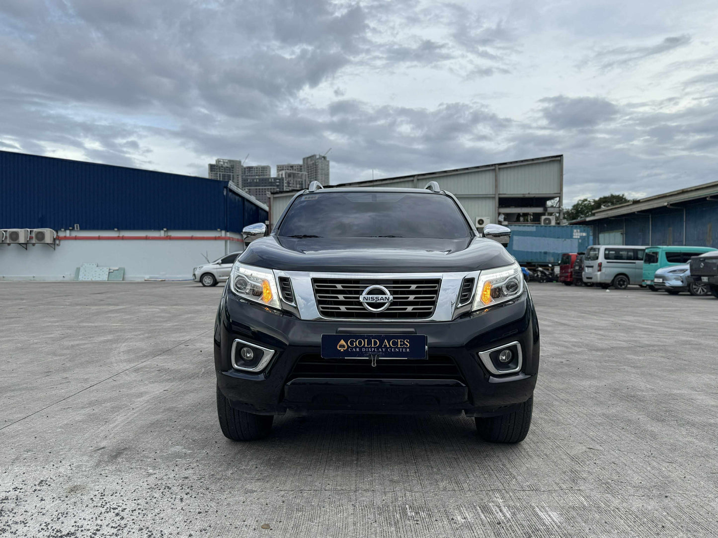 2020 NISSAN NAVARA 2.5L4X4 VL AUTOMATIC TRANSMISSION Gold Aces Car Display Center