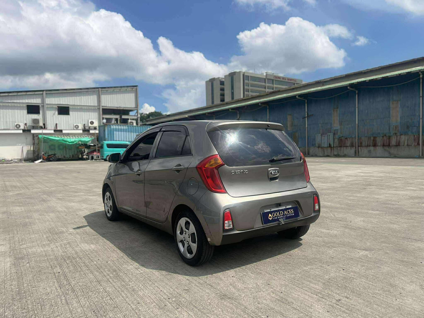 2016 KIA PICANTO 1.2L EX AUTOMATIC TRANSMISSION Gold Aces Car Display Center