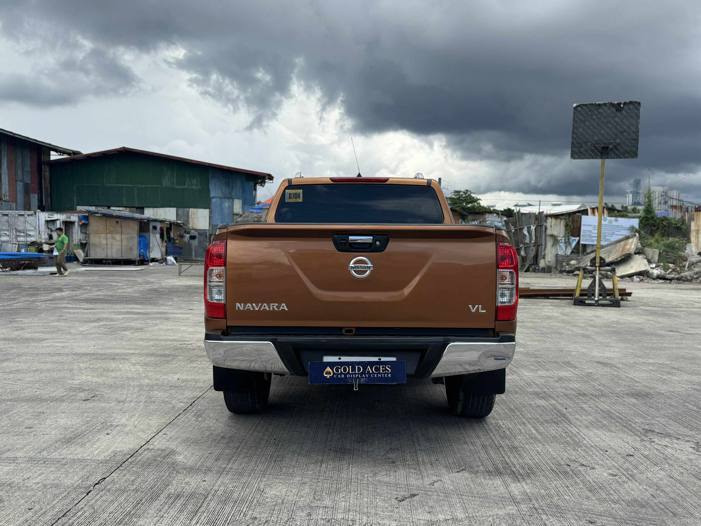 2018 NISSAN NAVARA 2.5L4X2 VL AUTOMATIC TRANSMISSION Gold Aces Car Display Center