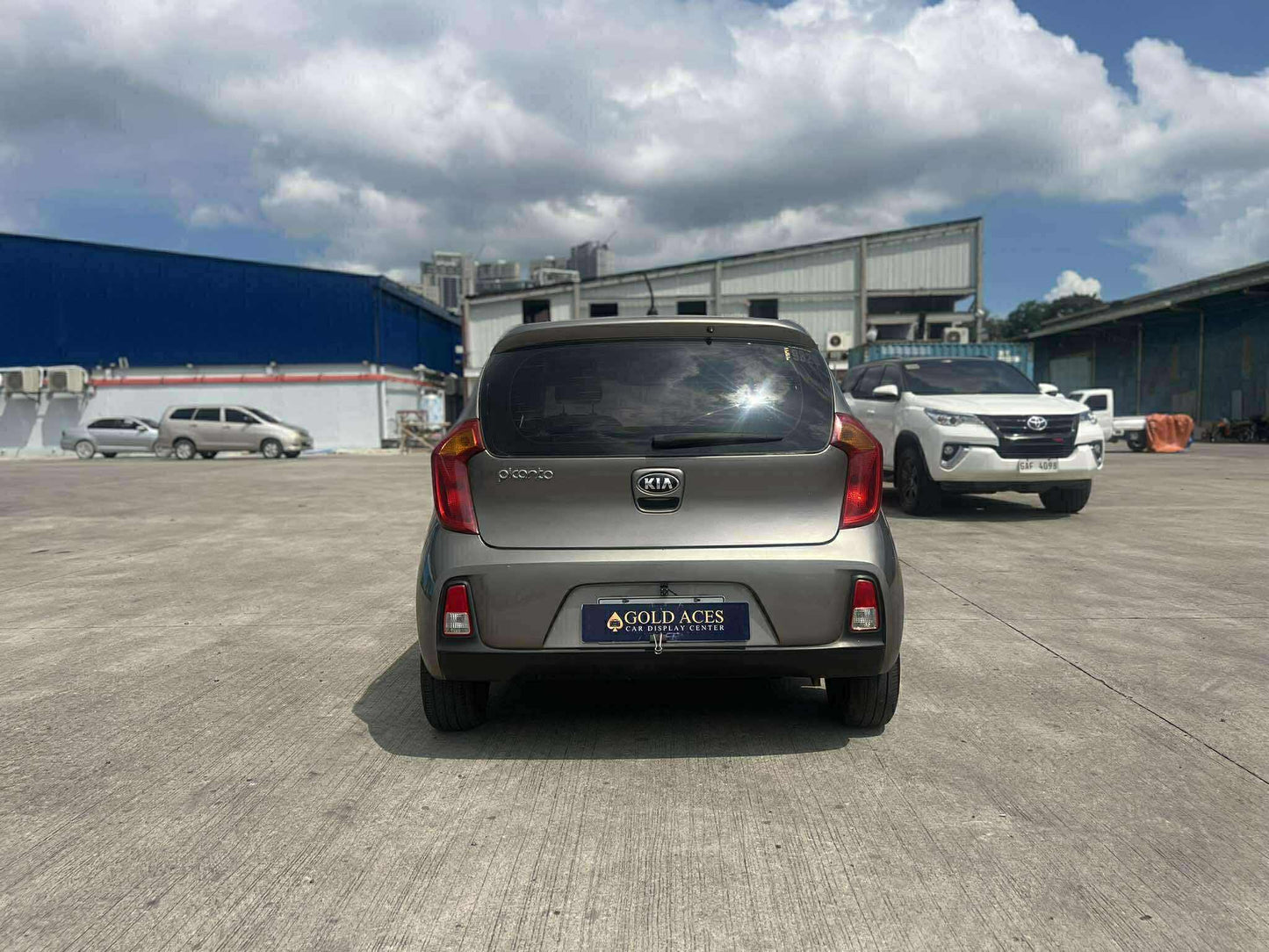2016 KIA PICANTO 1.2L EX AUTOMATIC TRANSMISSION Gold Aces Car Display Center