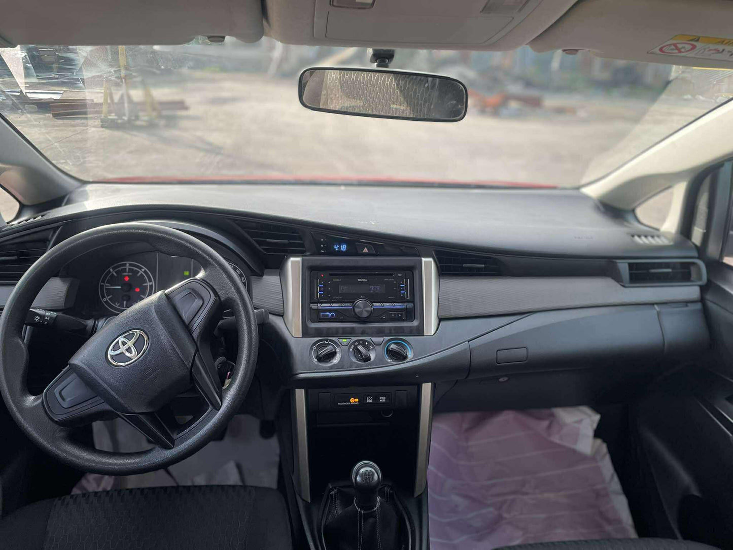 2016 TOYOTA INNOVA 2.8L J DIESEL MANUAL TRANSMISSION Gold Aces Car Display Center