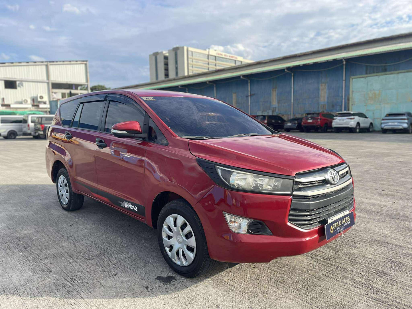 2016 TOYOTA INNOVA 2.8L J DIESEL MANUAL TRANSMISSION Gold Aces Car Display Center