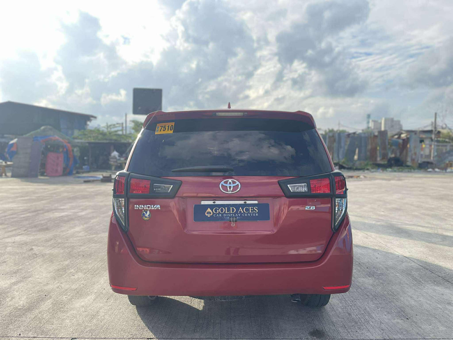 2016 TOYOTA INNOVA 2.8L J DIESEL MANUAL TRANSMISSION Gold Aces Car Display Center