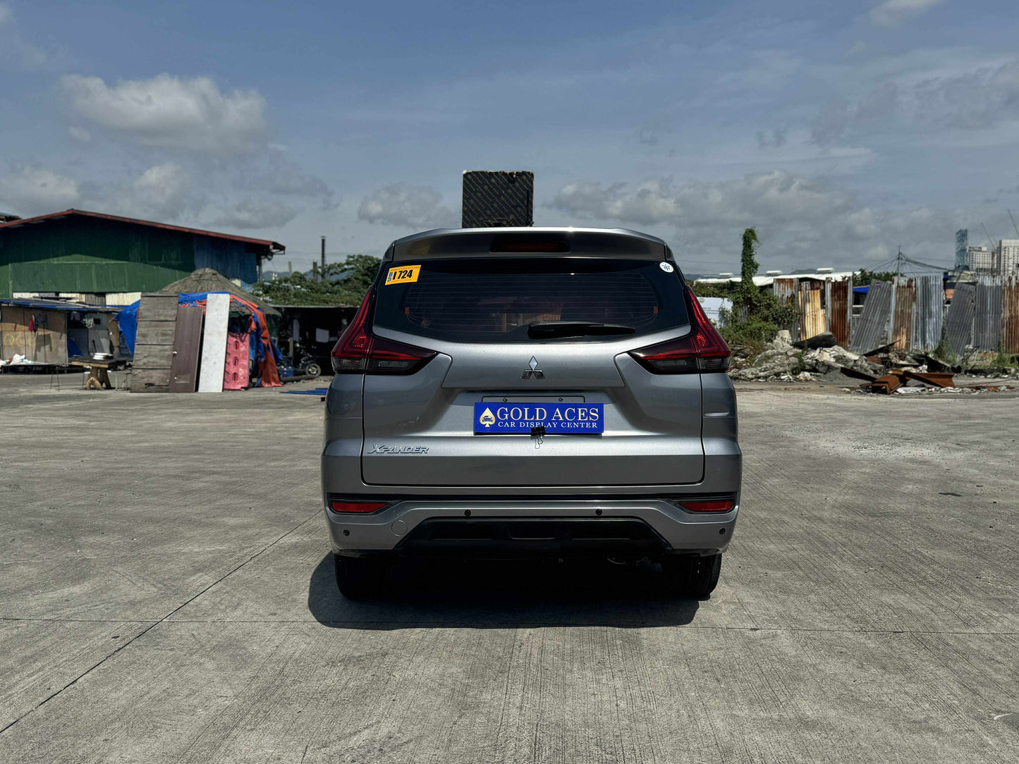 2019 MITSUBISHI XPANDER 1.5L GLX MANUAL TRANSMISSION Gold Aces Car Display Center