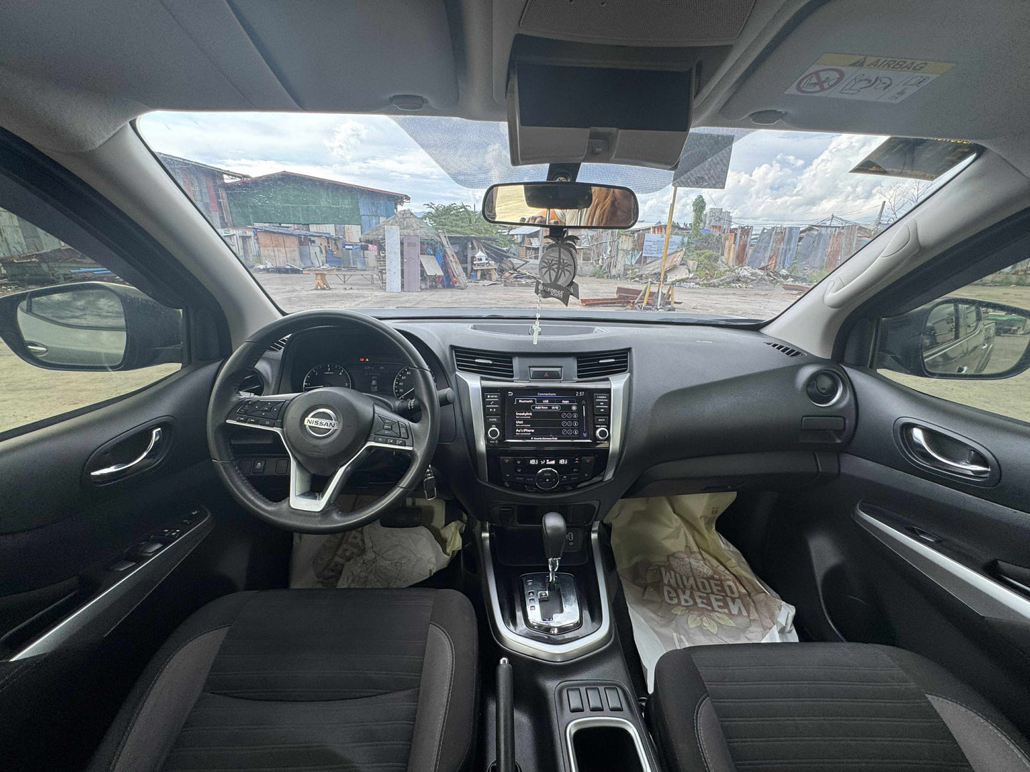 2023 NISSAN NAVARA 2.5L 4X2 VE AUTOMATIC TRANSMISSION (18T KMS ONLY!) Gold Aces Car Display Center