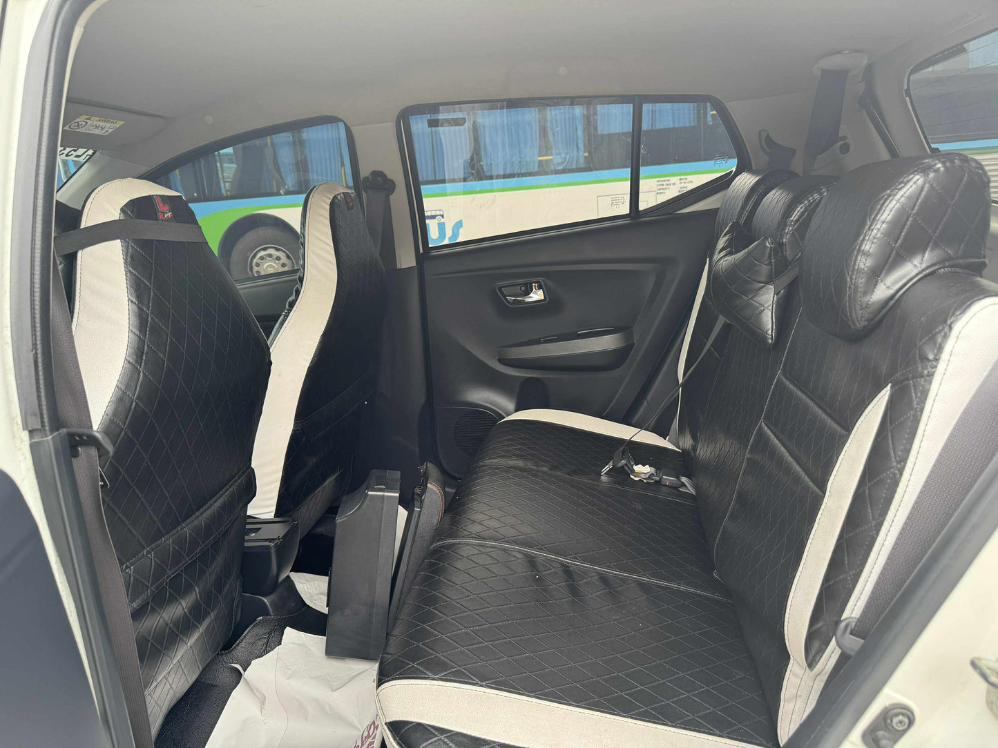 2020 TOYOTA WIGO E 1.0L MANUAL TRANSMISSION Gold Aces Car Display Center
