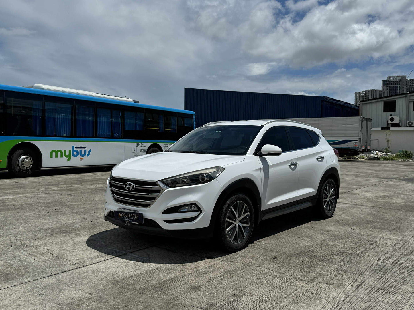 2016 HYUNDAI TUCSON 2.0L CRDI AUTOMATIC TRANSMISSION Gold Aces Car Display Center