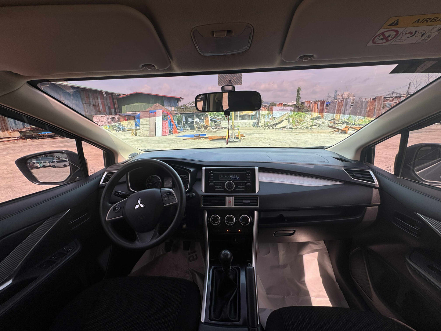 2019 MITSUBISHI XPANDER 1.5L GLX MANUAL TRANSMISSION Gold Aces Car Display Center